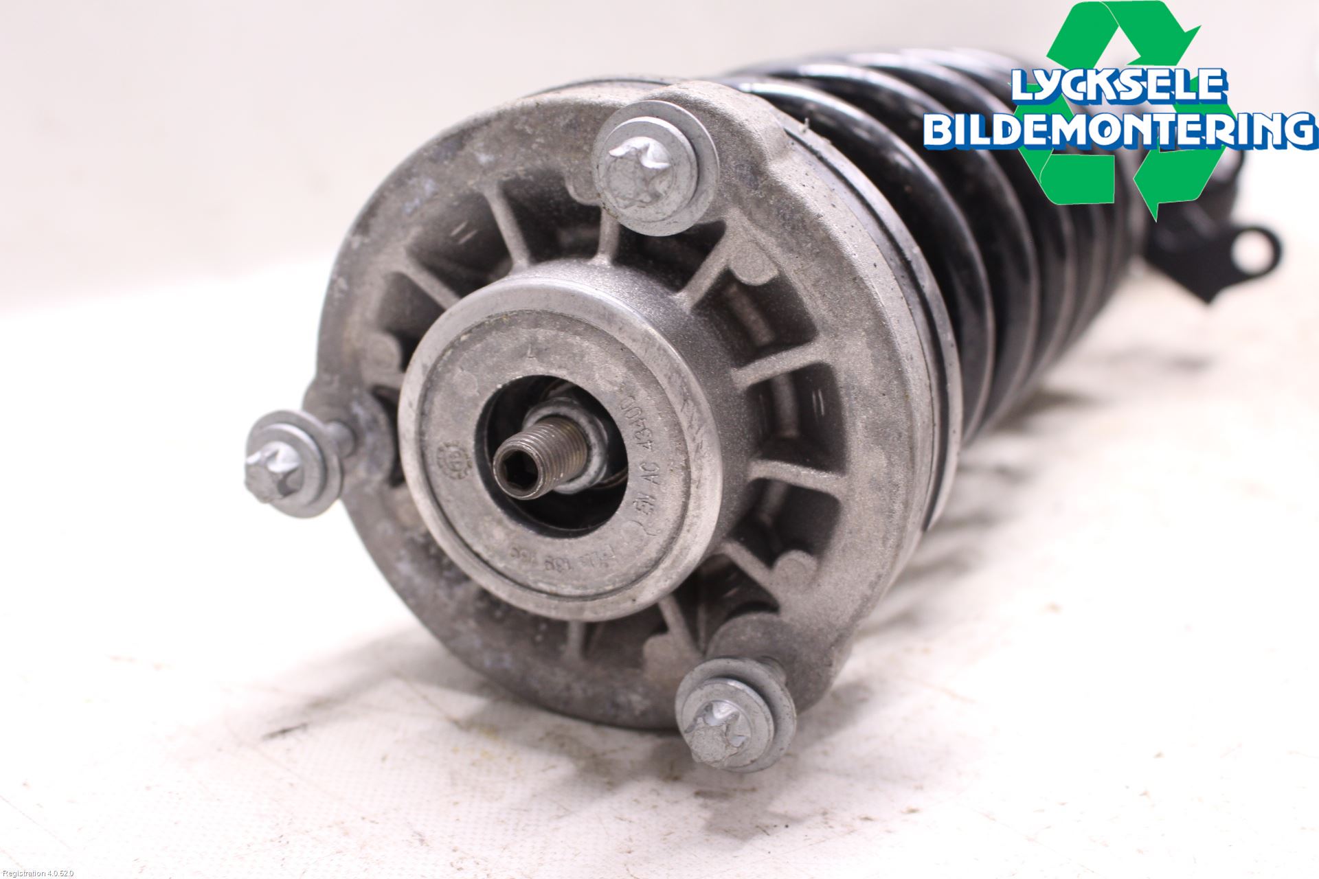 BMW 5 F10/F11/F18 09-17 Fjäderben Fram Vänster