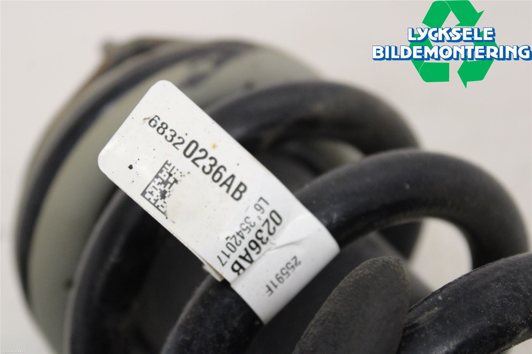 Dodge PICK UP RAM 81- Fjäderben Fram Vänster