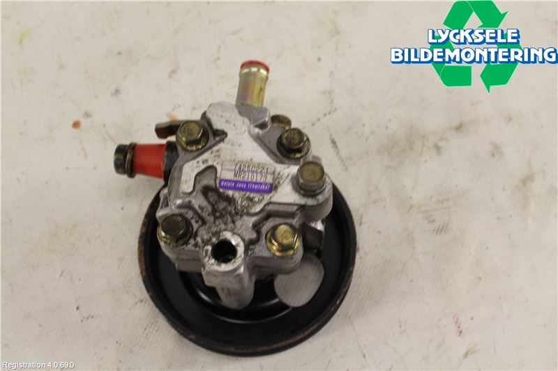 Mitsubishi L200   96-06 Styrservopump