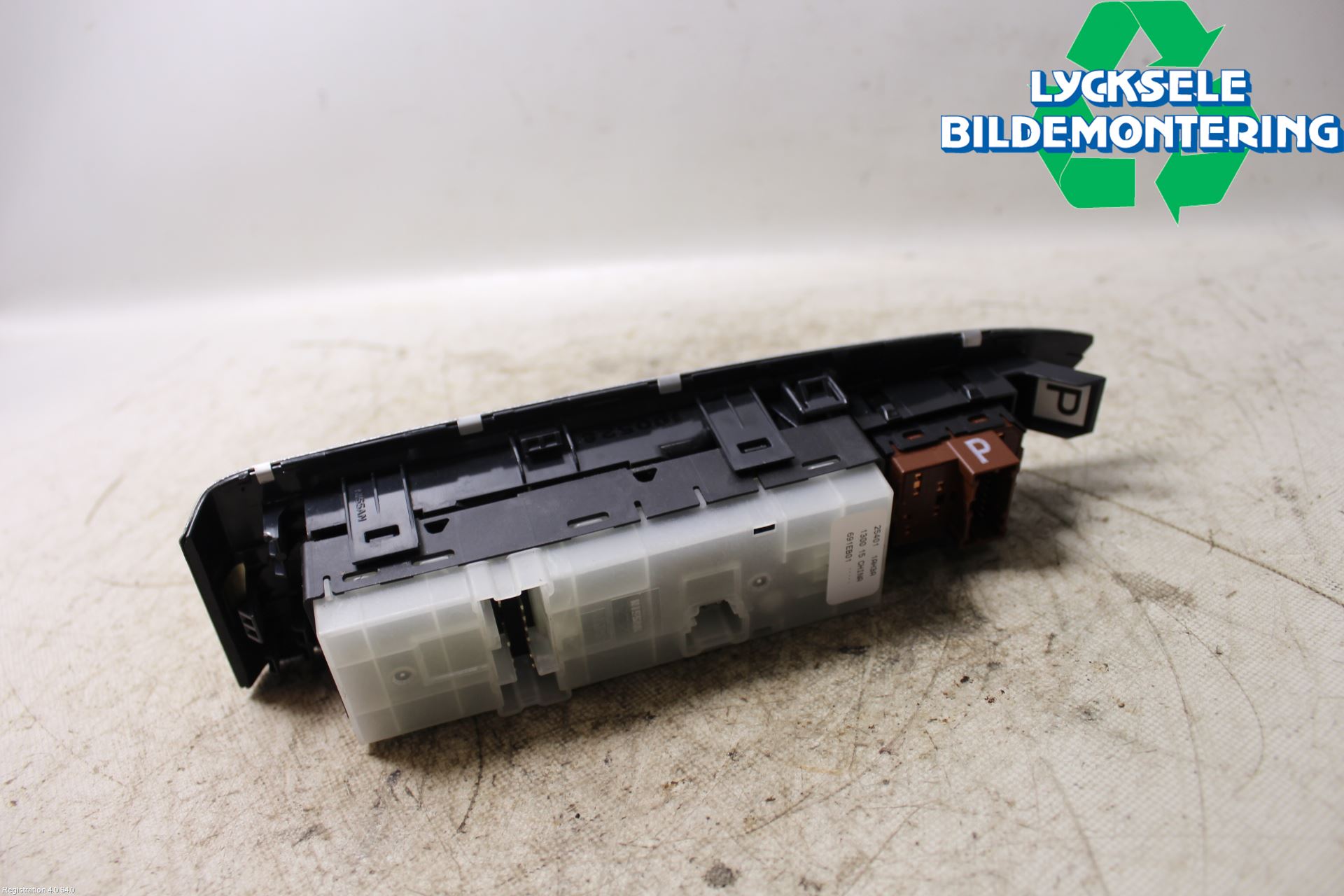 Nissan MURANO 09-15 Strömställare Elhiss