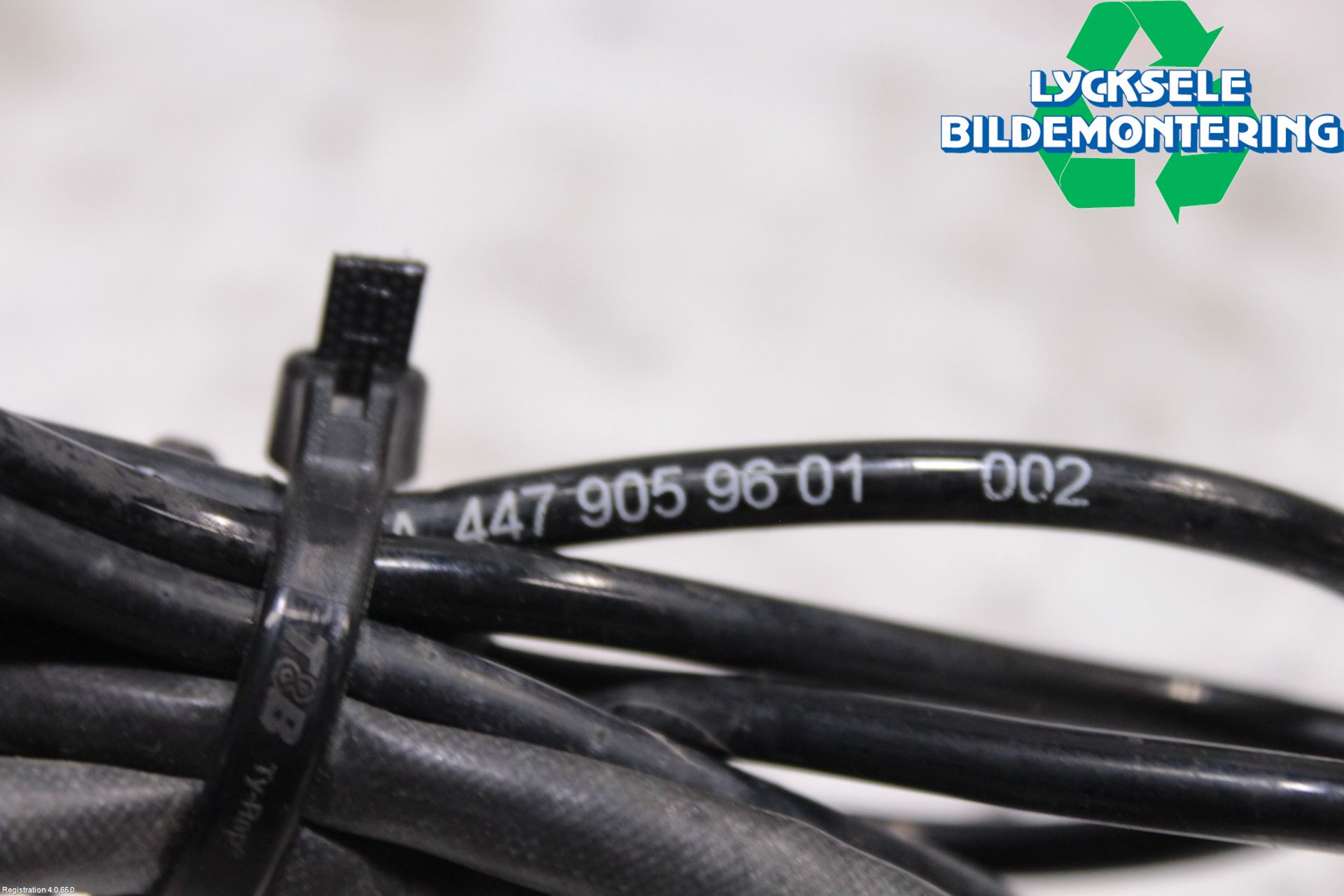 Mercedes-Benz MB VITO/V-KLASS (W640,W447,W448) 14- Abs Sensor