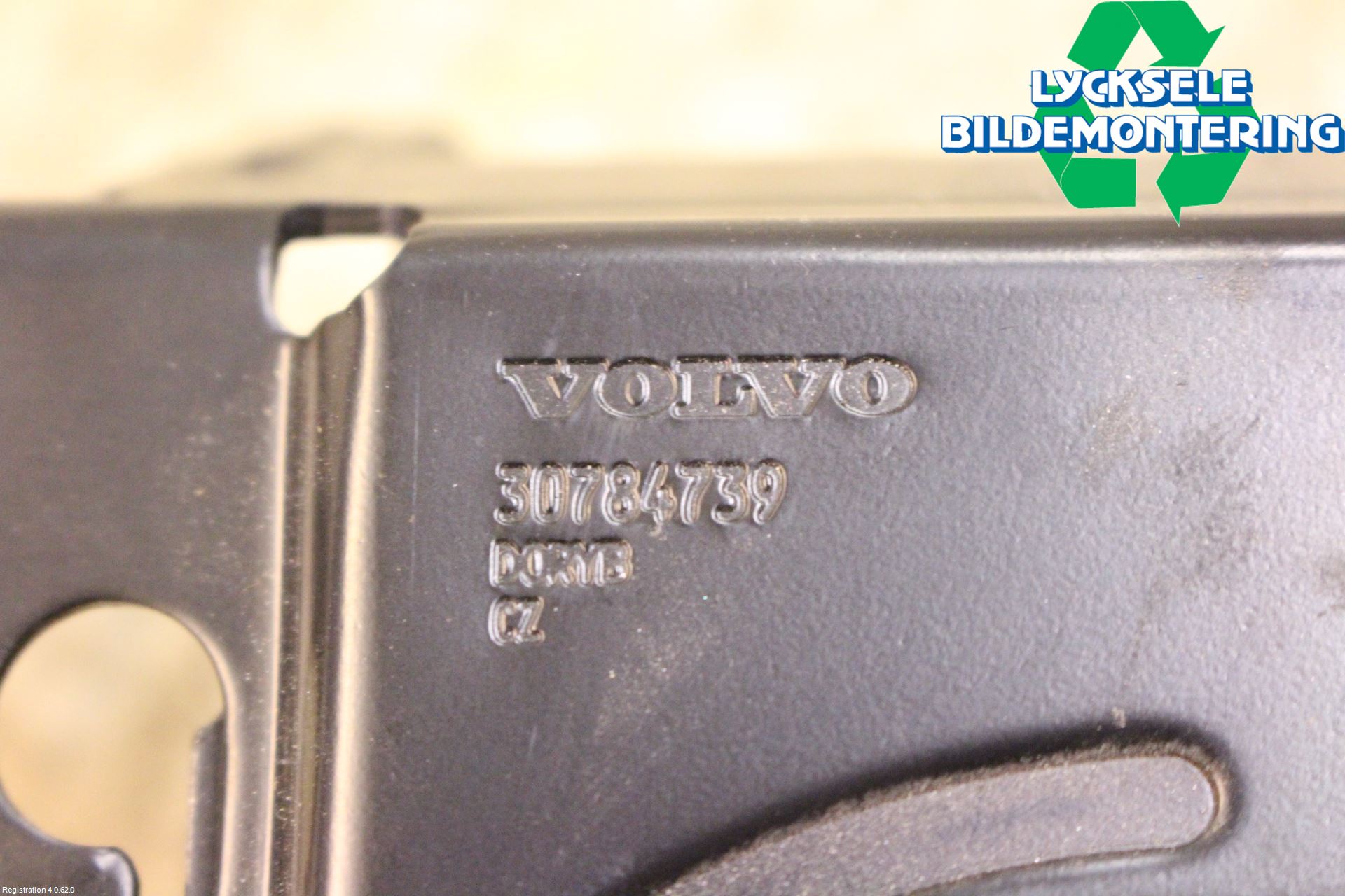 Volvo C30 07-10 Huvlås