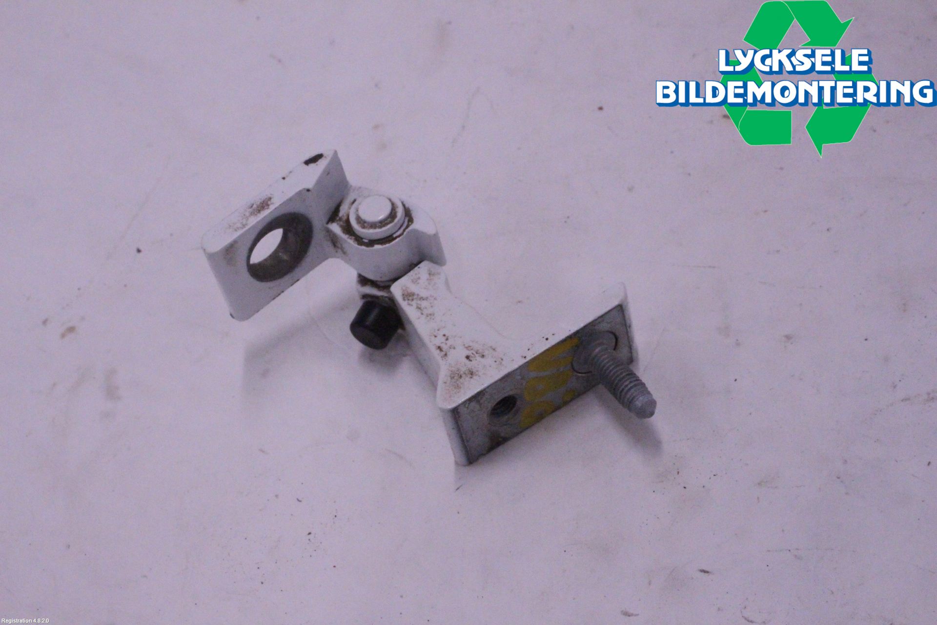 Audi A6 F2/C8 19- Dörrgångjärn