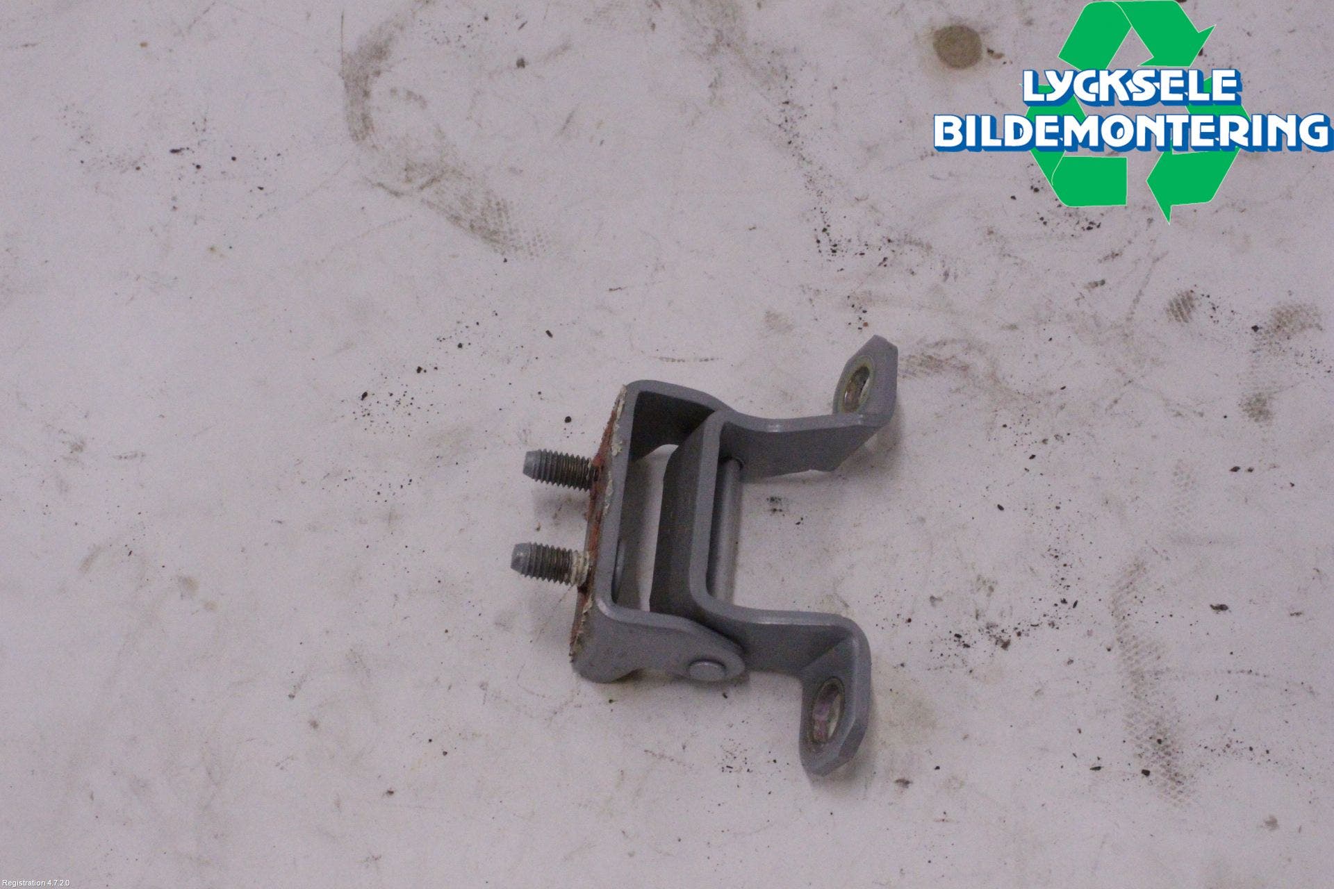 Chevrolet CAPTIVA Bakluckegångjärn Hö