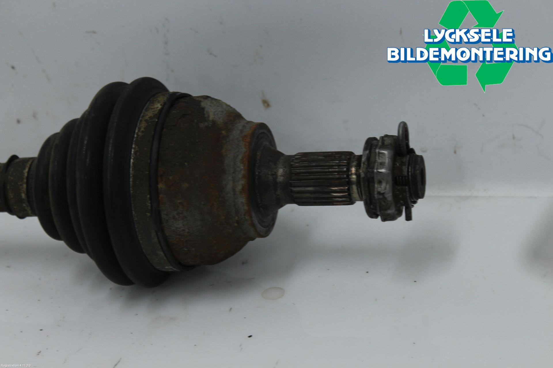 Peugeot 2008 13-20 Drivaxel Fram Höger