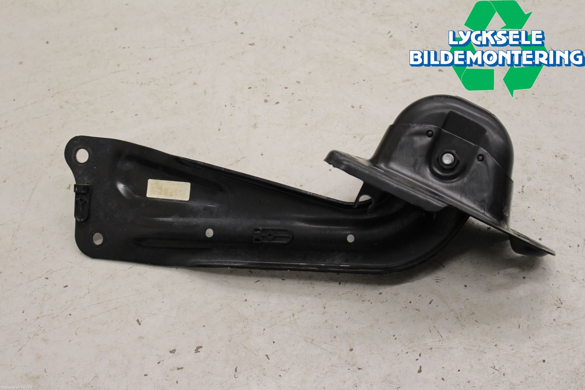 Seat TARRACO 19- Bärarm Bak Vänster