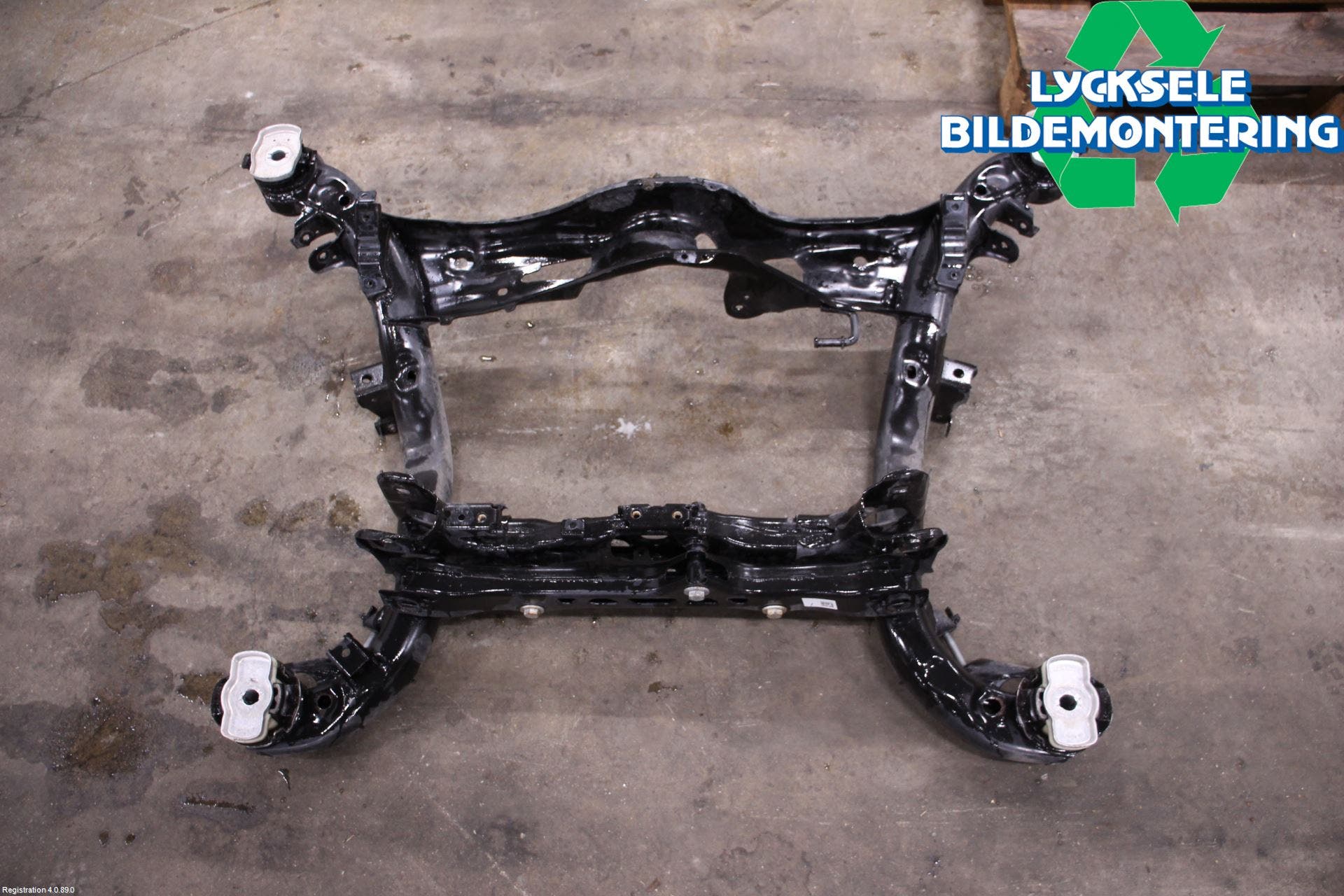 Audi Q5/SQ5 17- Bakaxelbalk