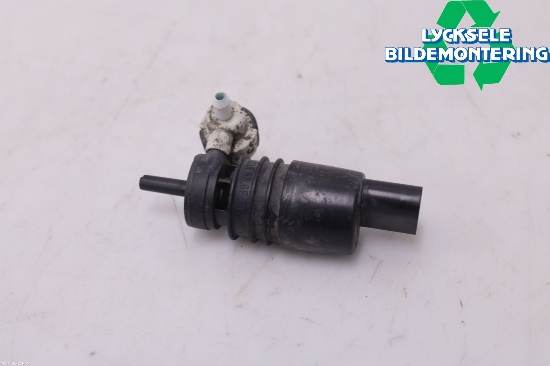 Ford KUGA 13-16 Spolarpump Vindruta