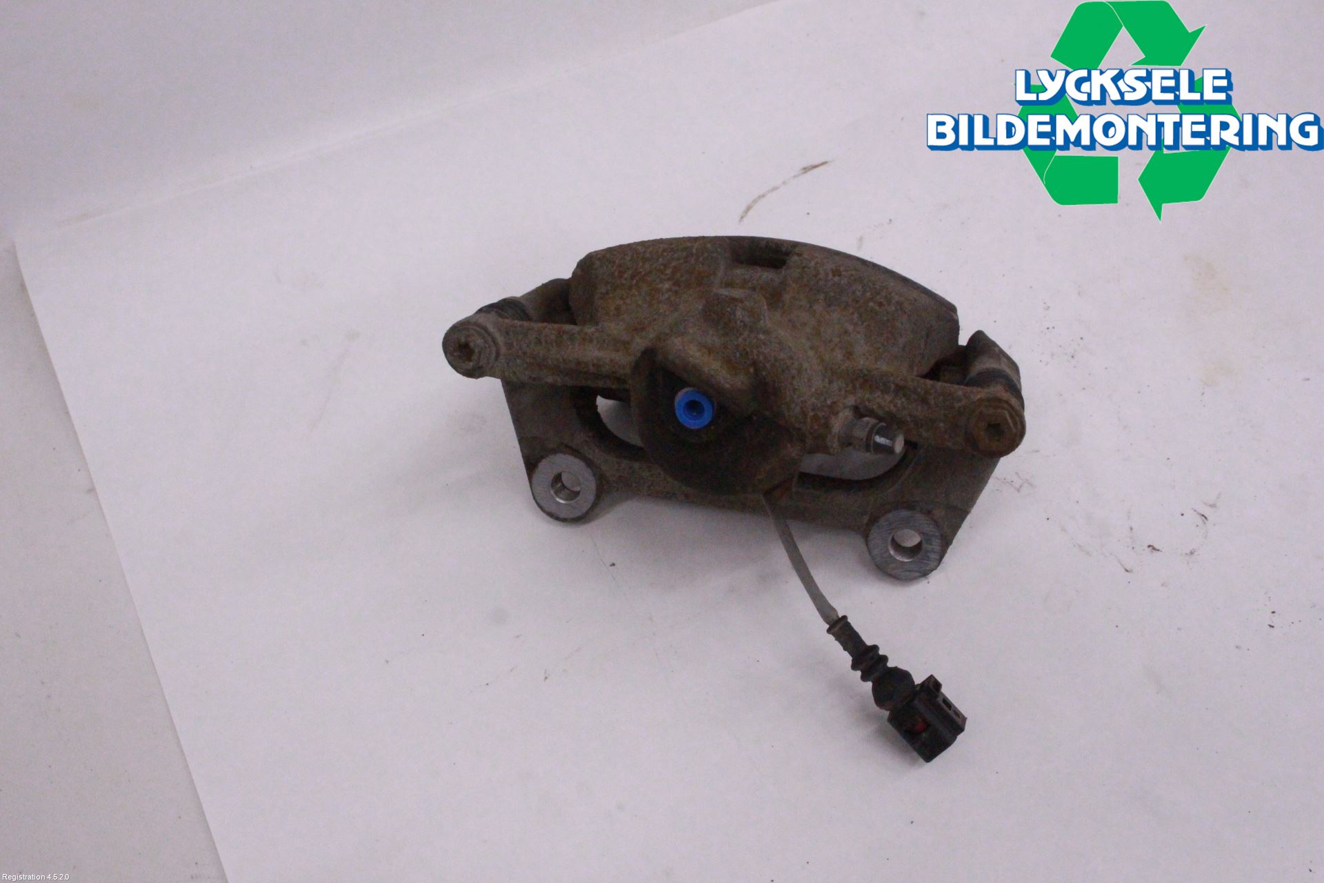 Volkswagen VW PASSAT 20-24 Bromsok Fram Höger