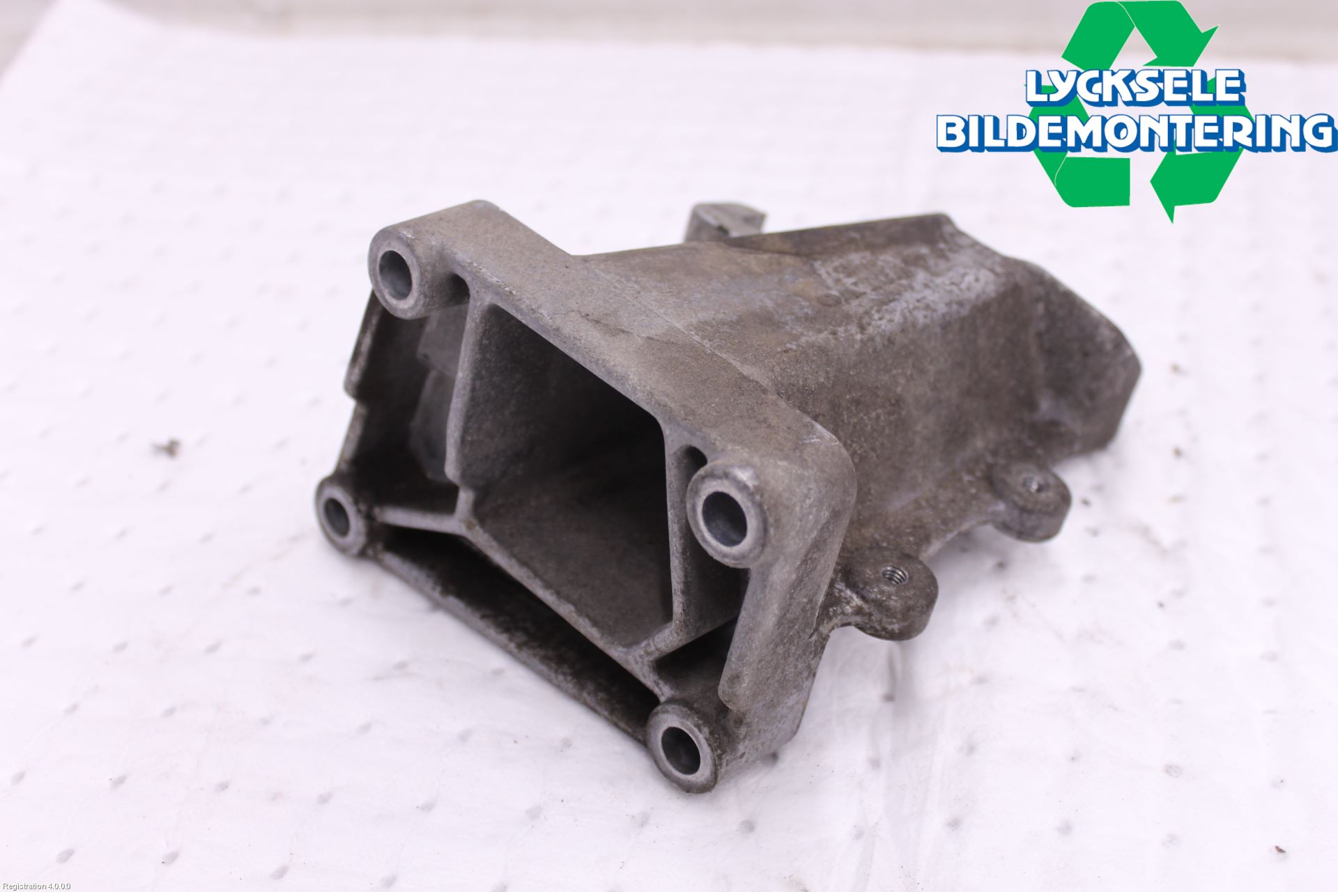 Volvo S90/V90 97-98 Motorfäste