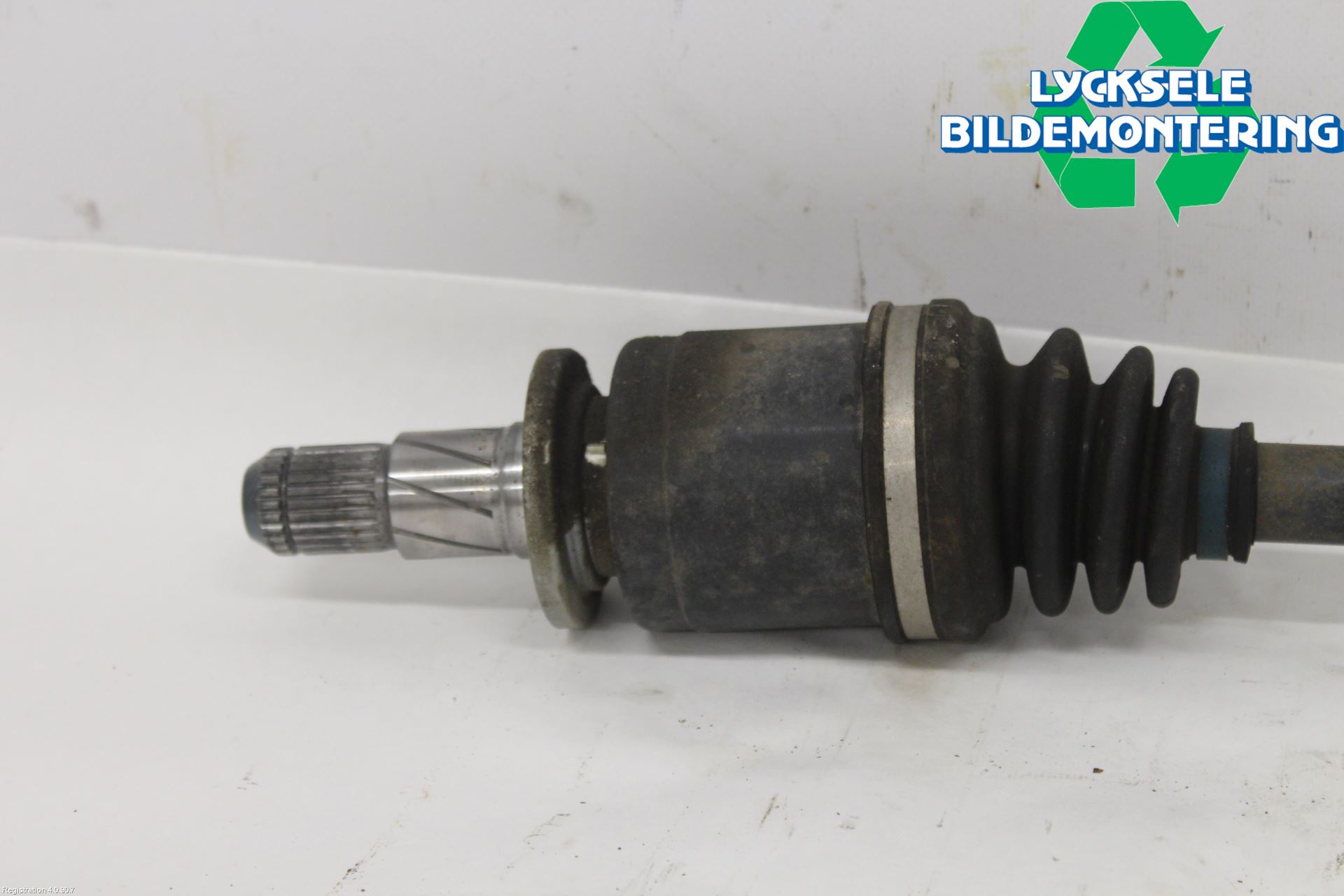 Subaru OUTBACK 21- Drivaxel Bak Vänster