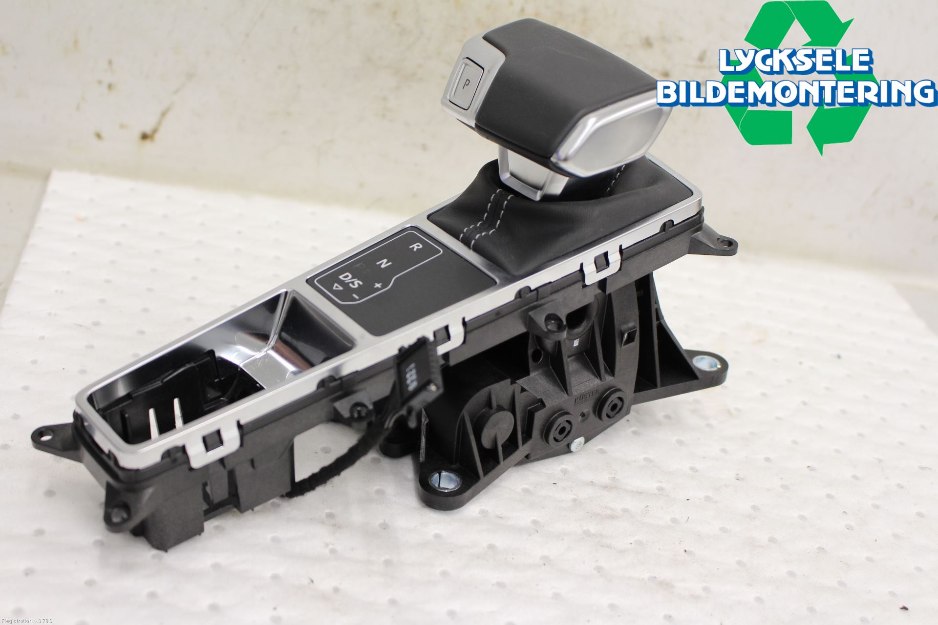 Audi A6 F2/C8 19- Växelspak