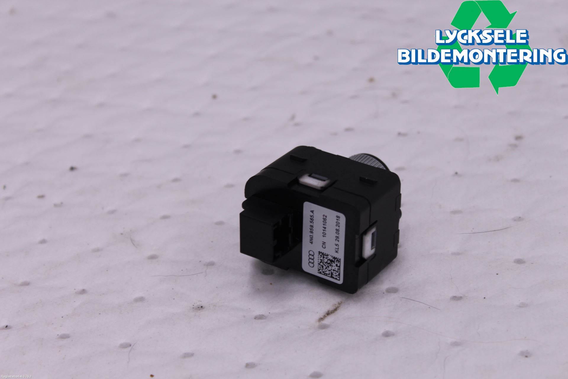 Audi A6 F2/C8 19- Strömställare Spegel