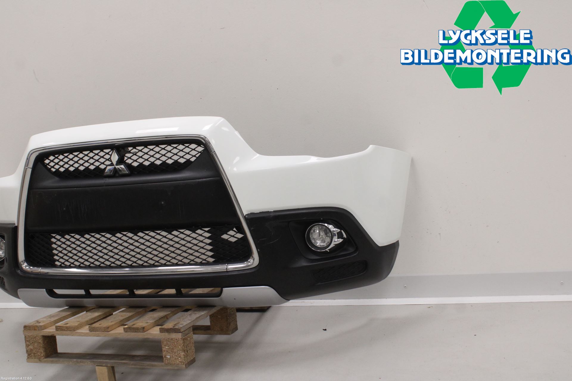 Mitsubishi ASX 10-22 Stötfångarbeklädnad Fram