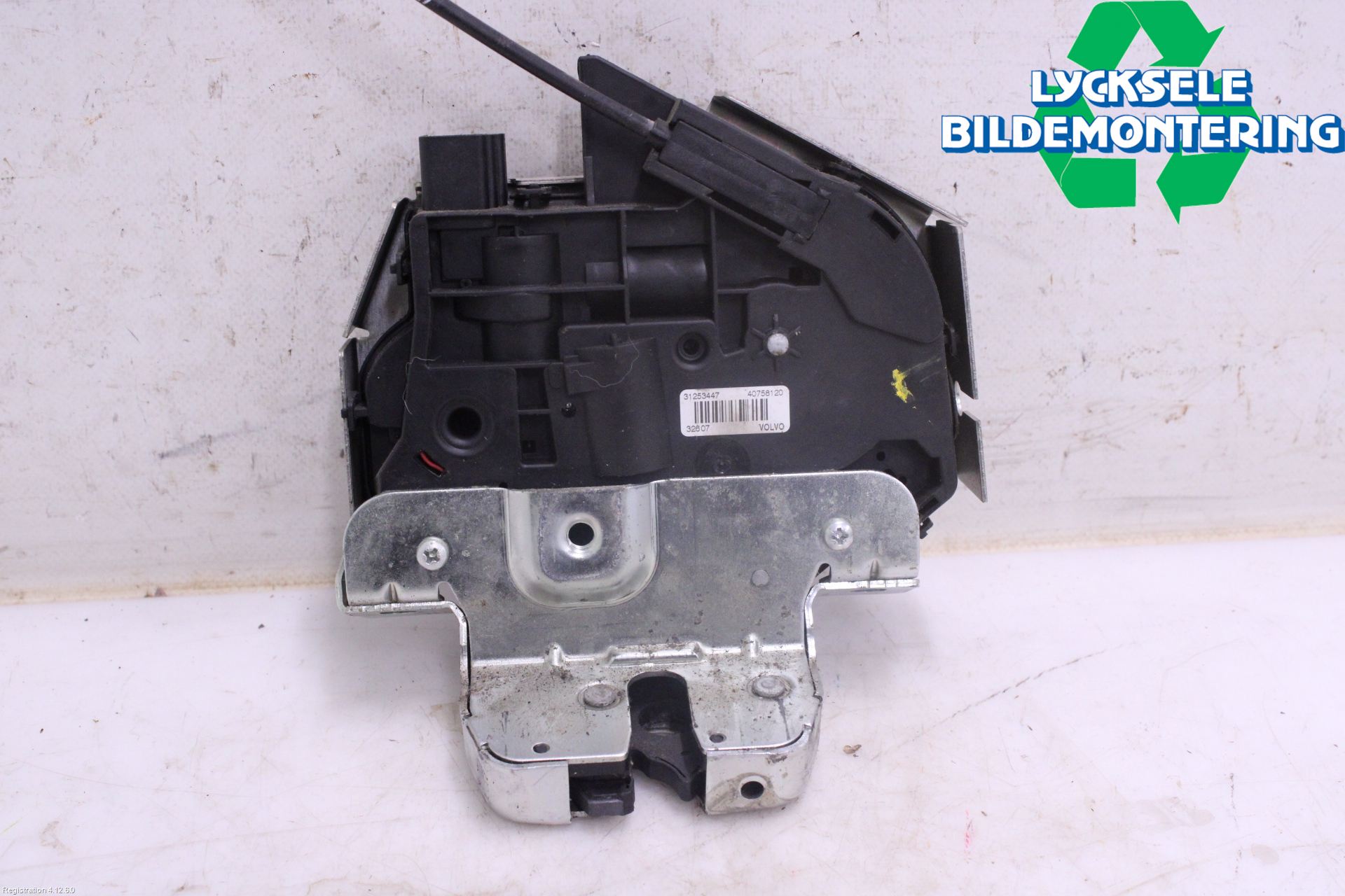 Volvo XC70 08-13 Låskista Baklucka