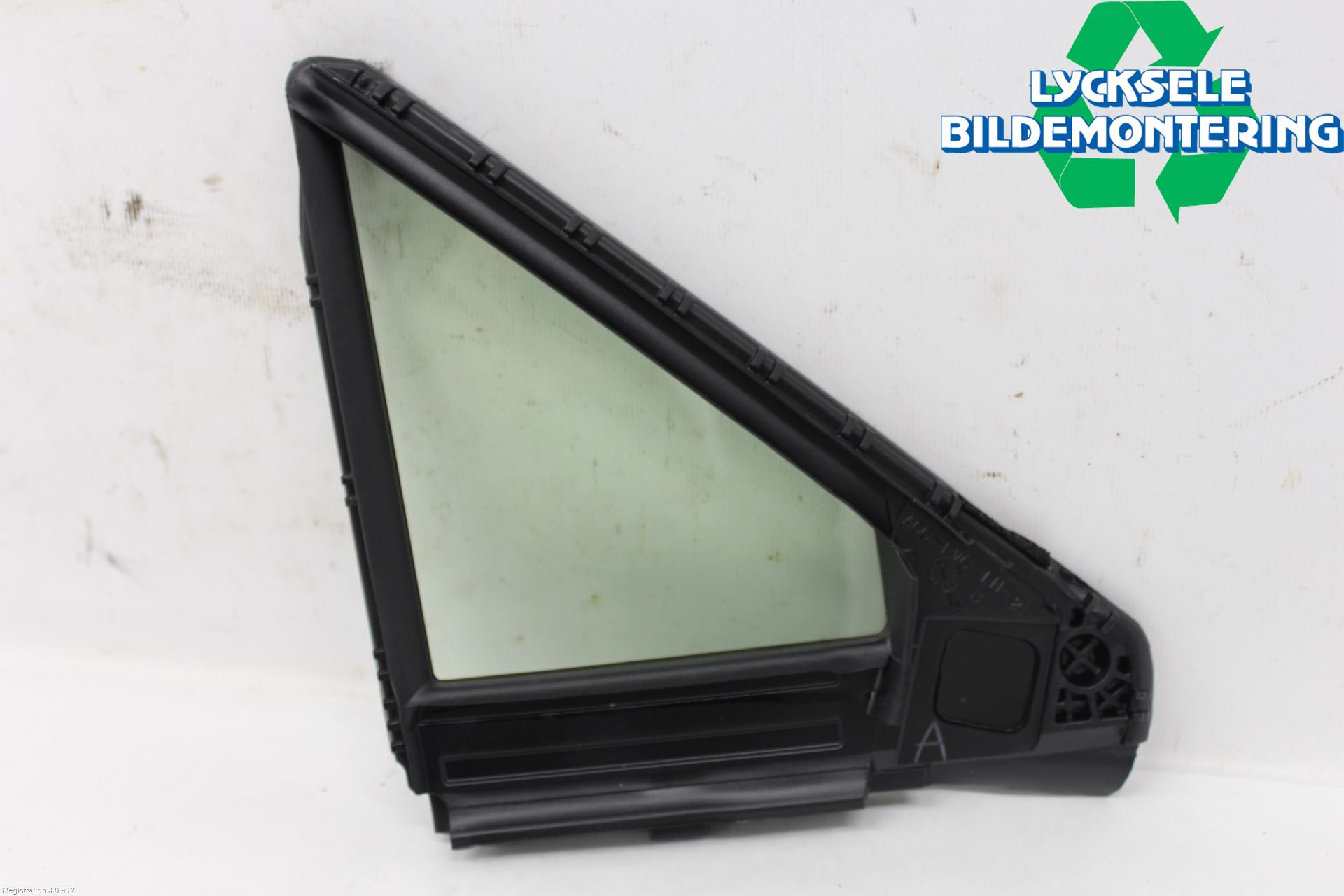 Toyota RAV4 19- Dörruta Fram Lilla Vä