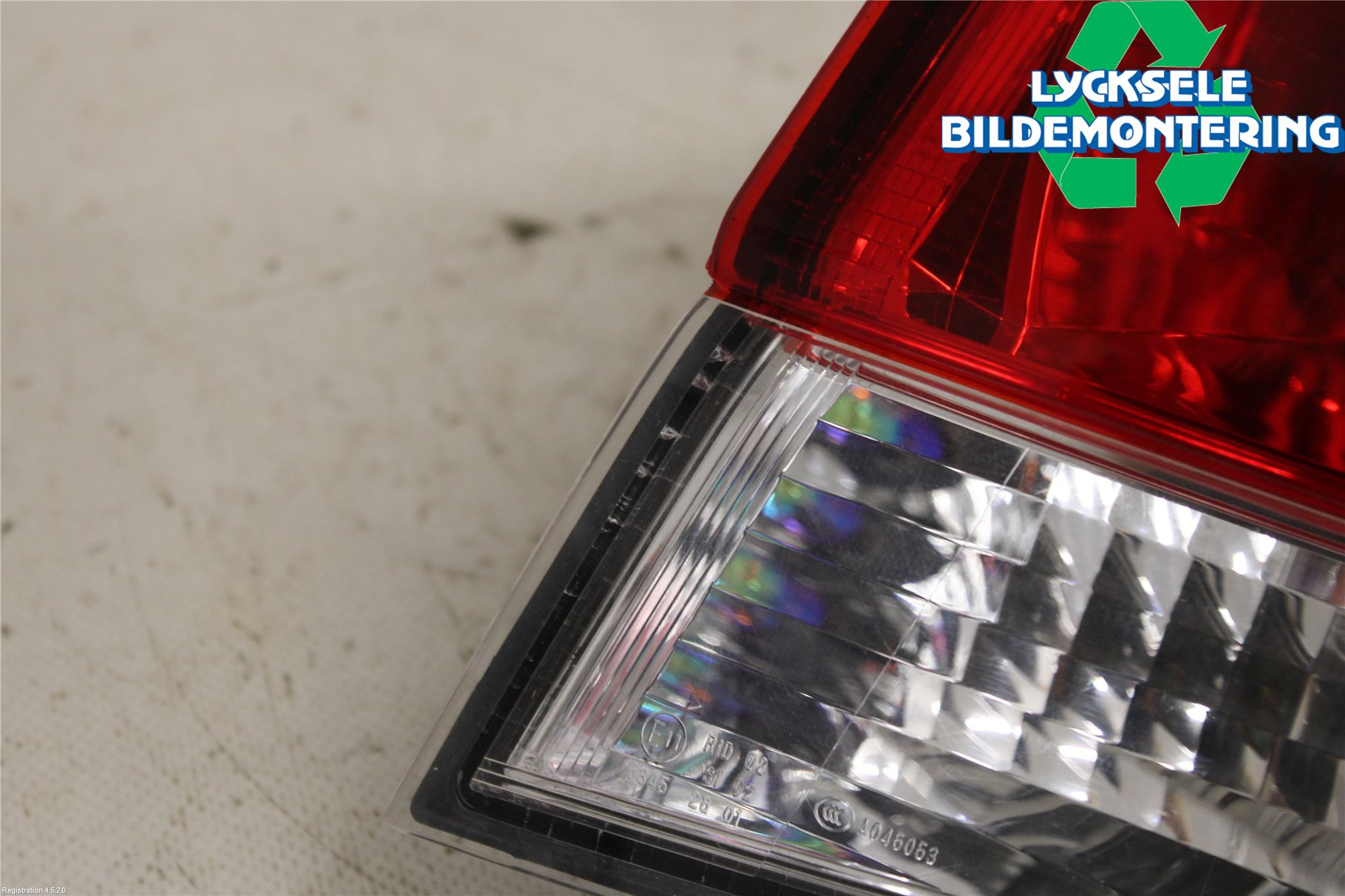 Subaru LEGACY 10-14 Bakljus Höger