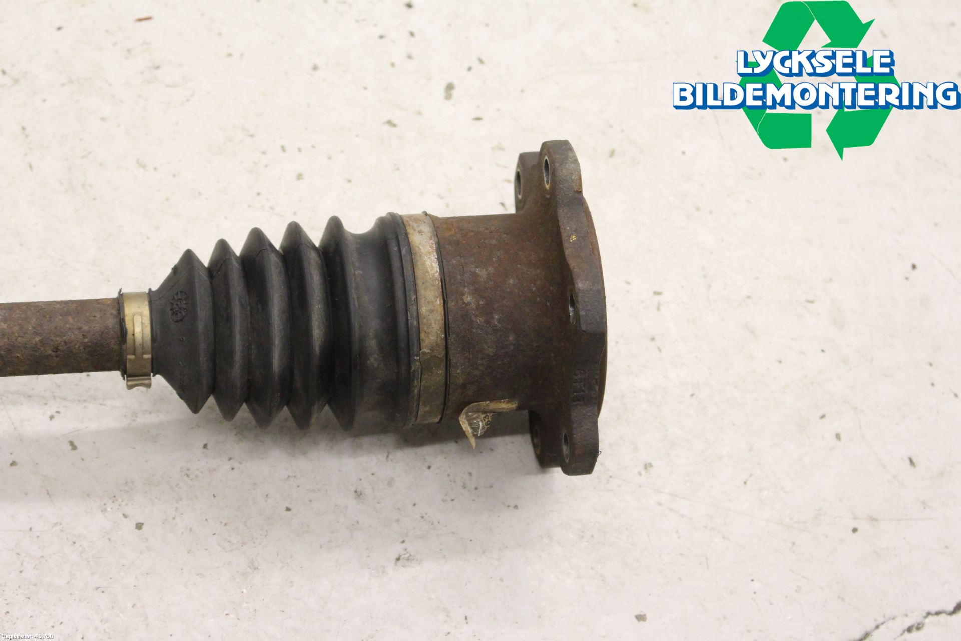 Cadillac ESCALADE Drivaxel Fram Höger