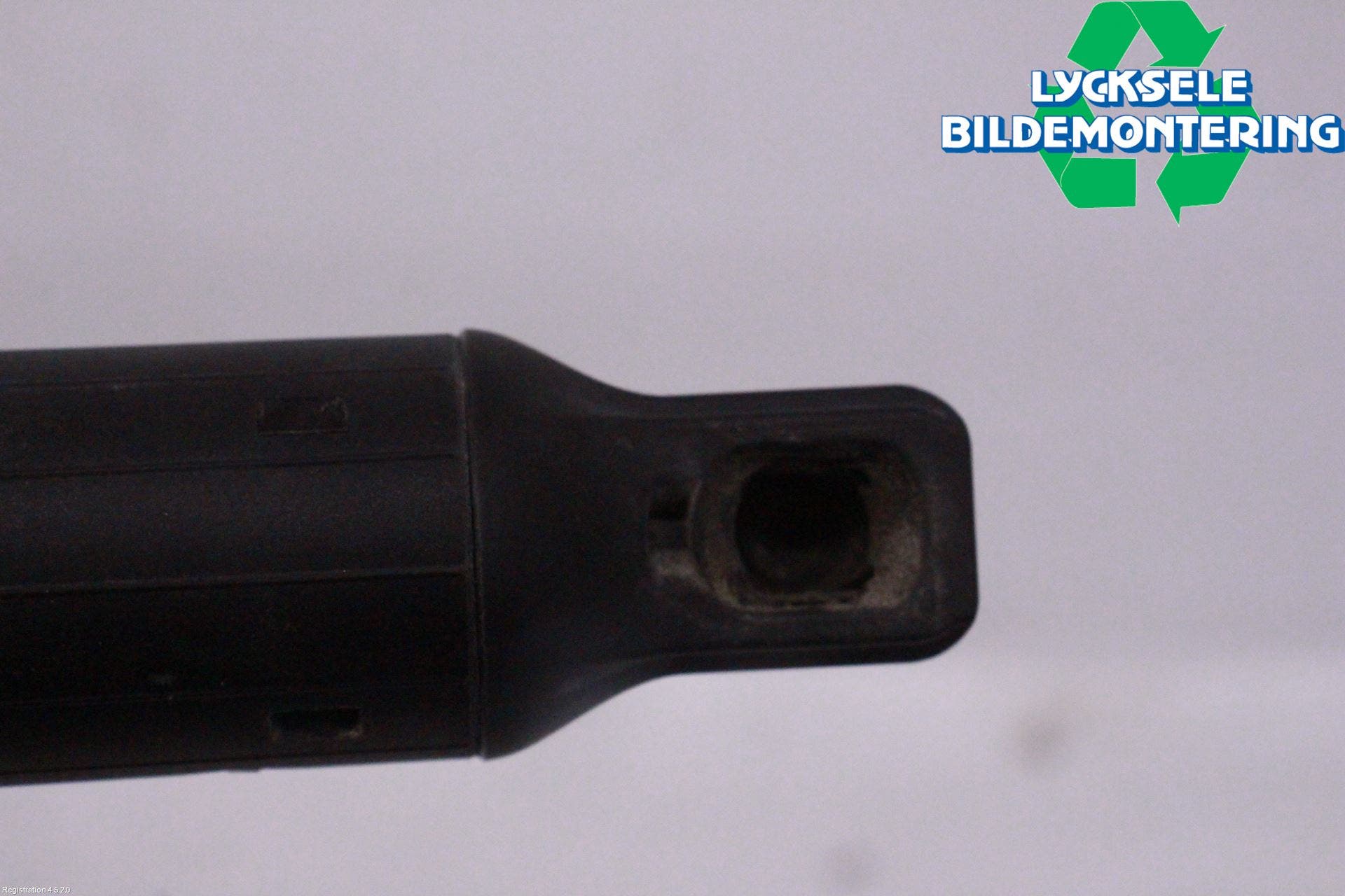 Skoda SUPERB 16-24 Gasfjäder Baklucka