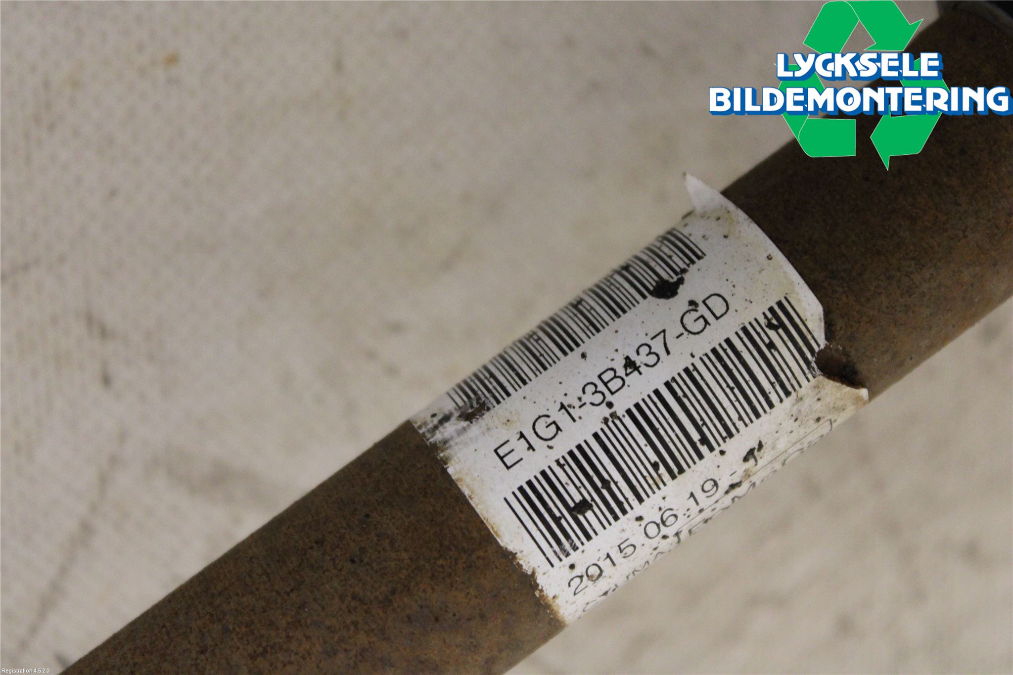 Ford S-MAX 15- Drivaxel Fram Vänster