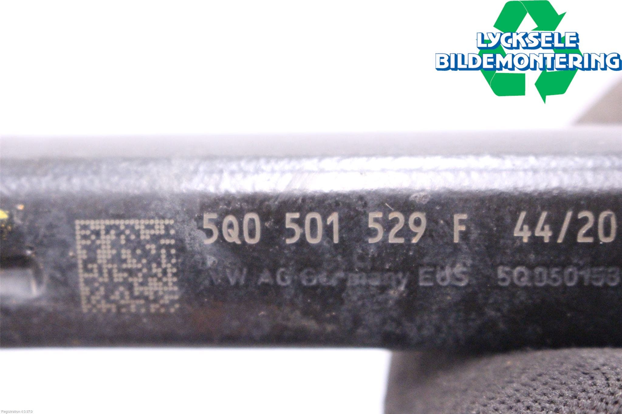 Volkswagen VW PASSAT 20-24 Bärarm Bak Höger