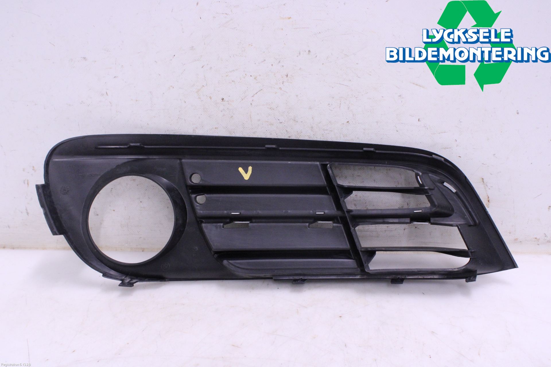 BMW 5 F10/F11/F18 09-17 Grilldel Vänster