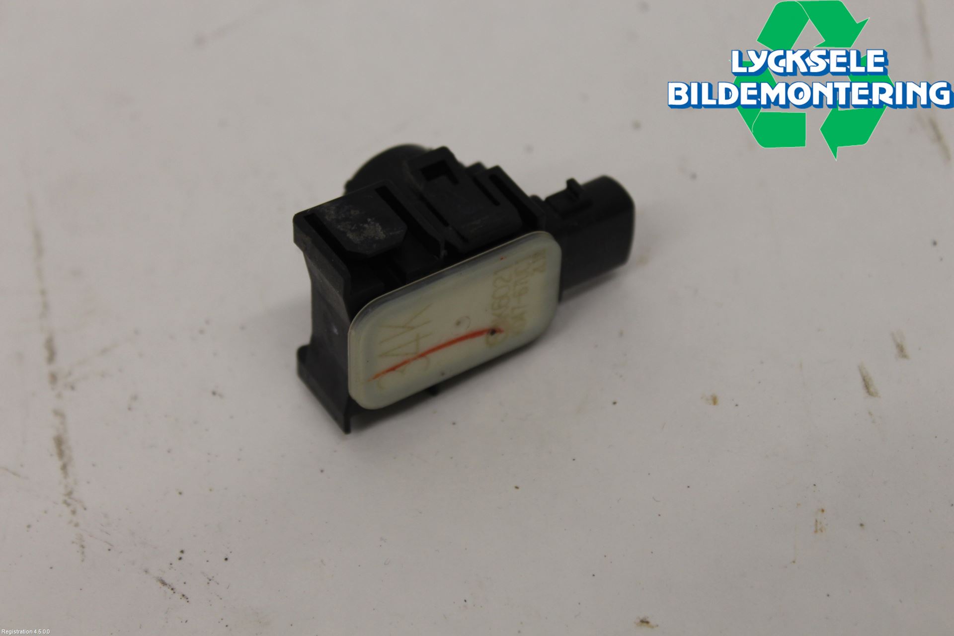 Mazda CX-5 12-17 Parkeringshjälp Backsensor