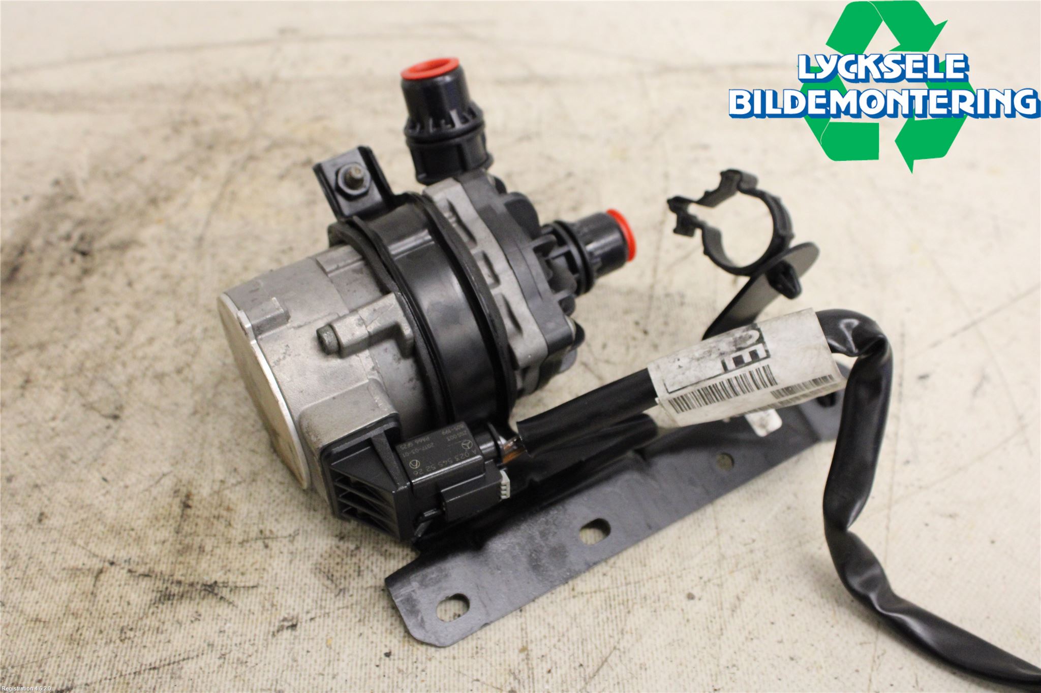 Mercedes-Benz MB CLA-KLASS (C117/X117) 13-19 Vattenpump