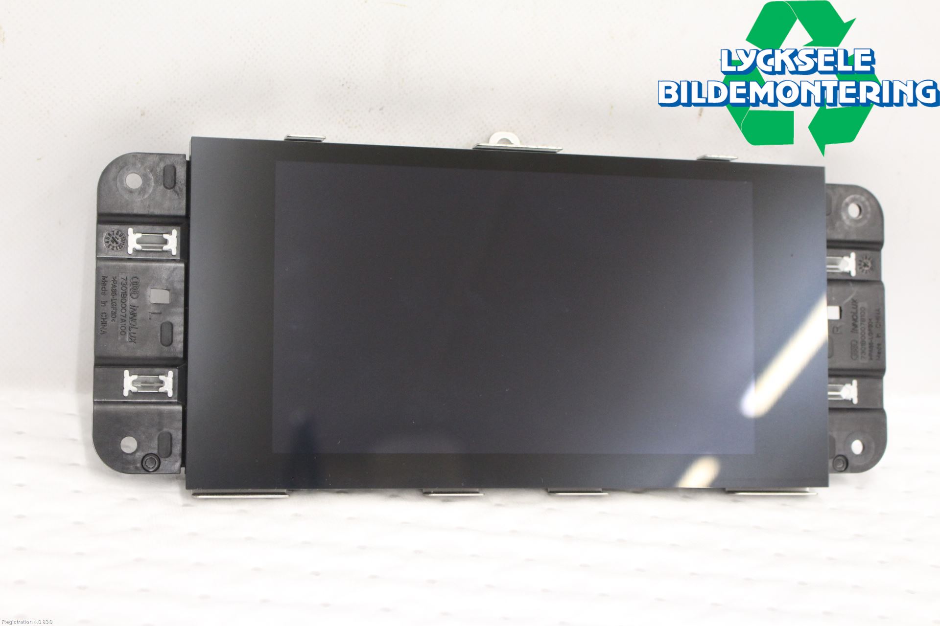 Audi A6 F2/C8 19- Bildskärm