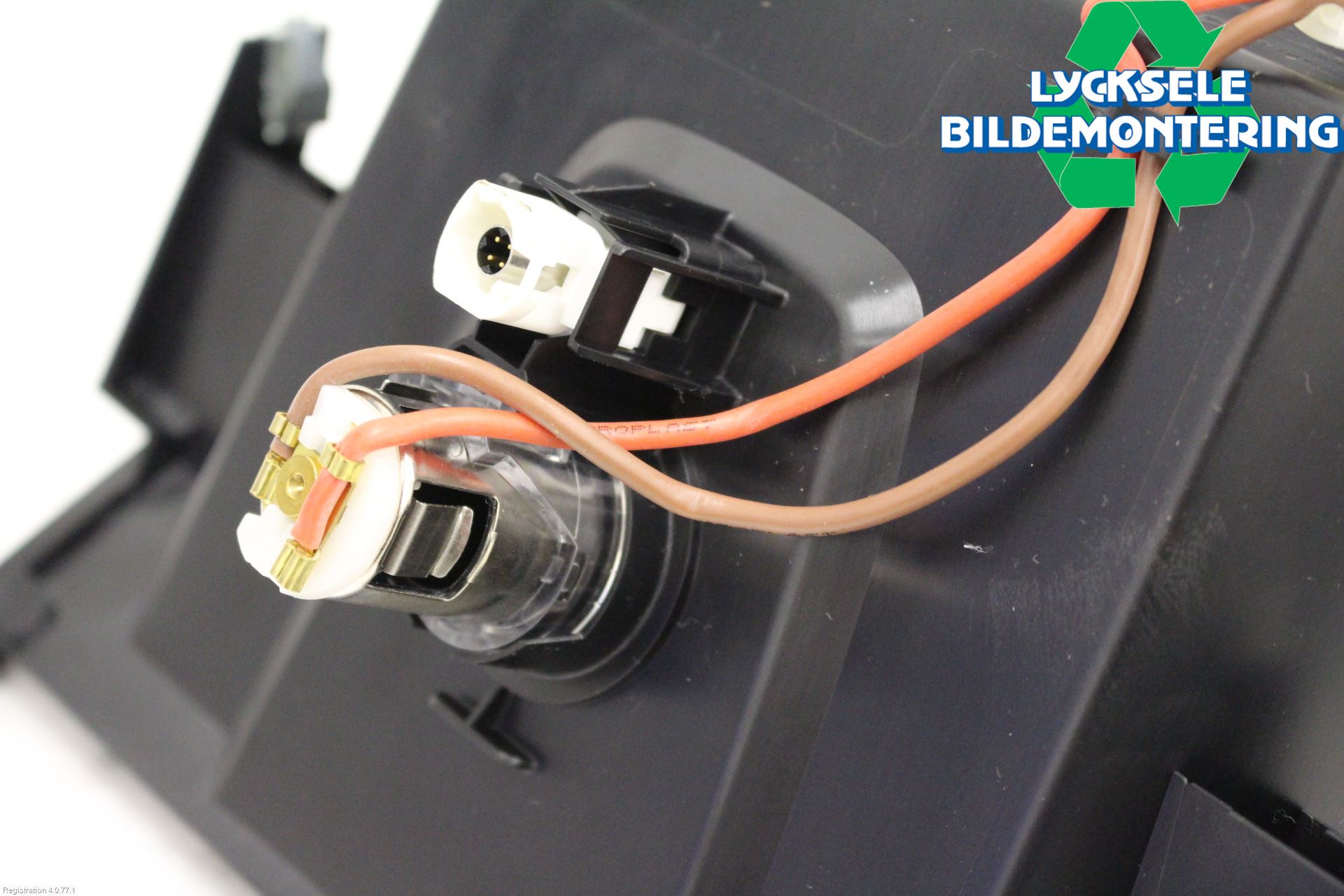 BMW X1 F48 15-22 Mugghållare