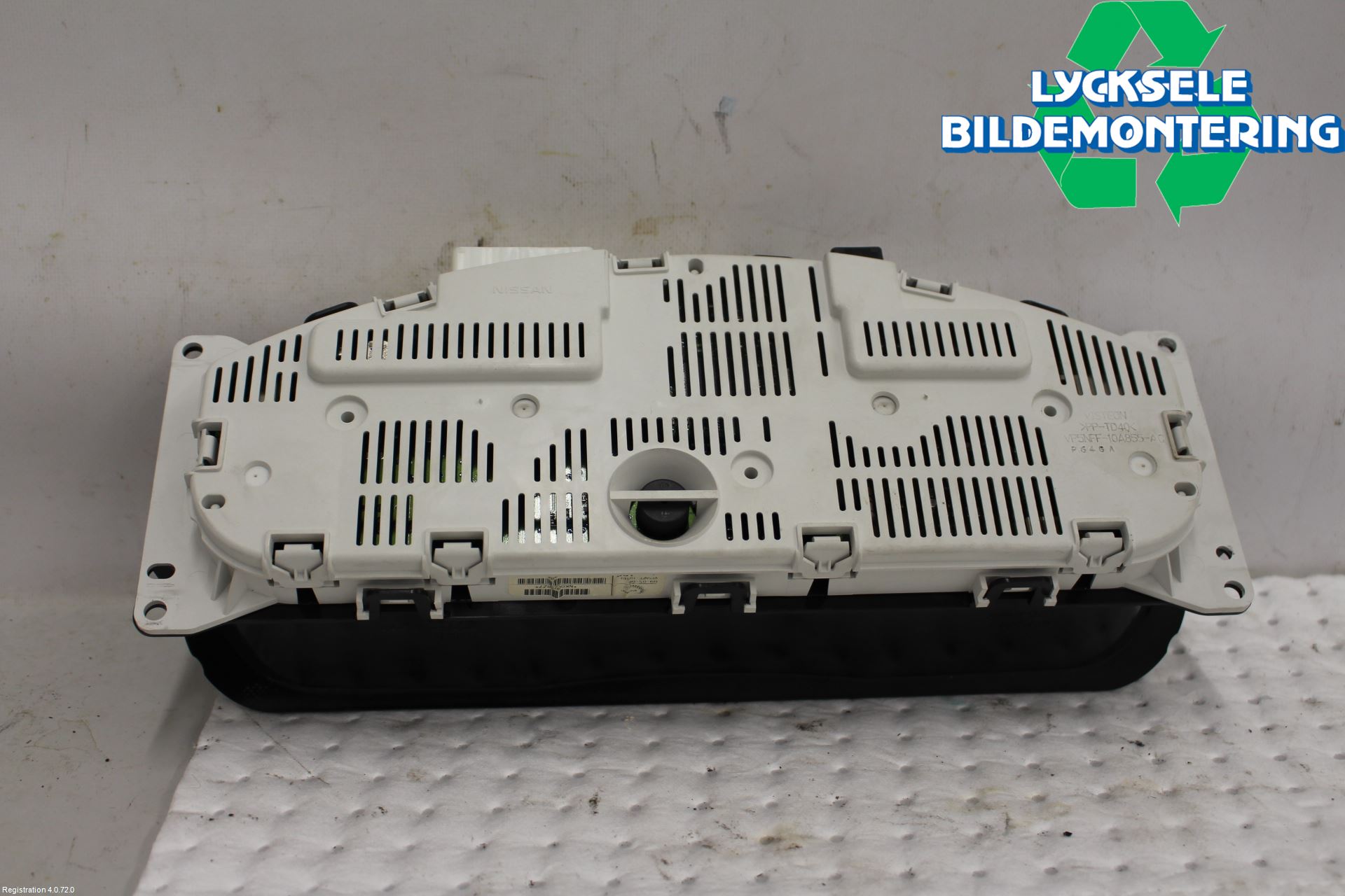 Nissan NAVARA 05-16 Instrument Komb