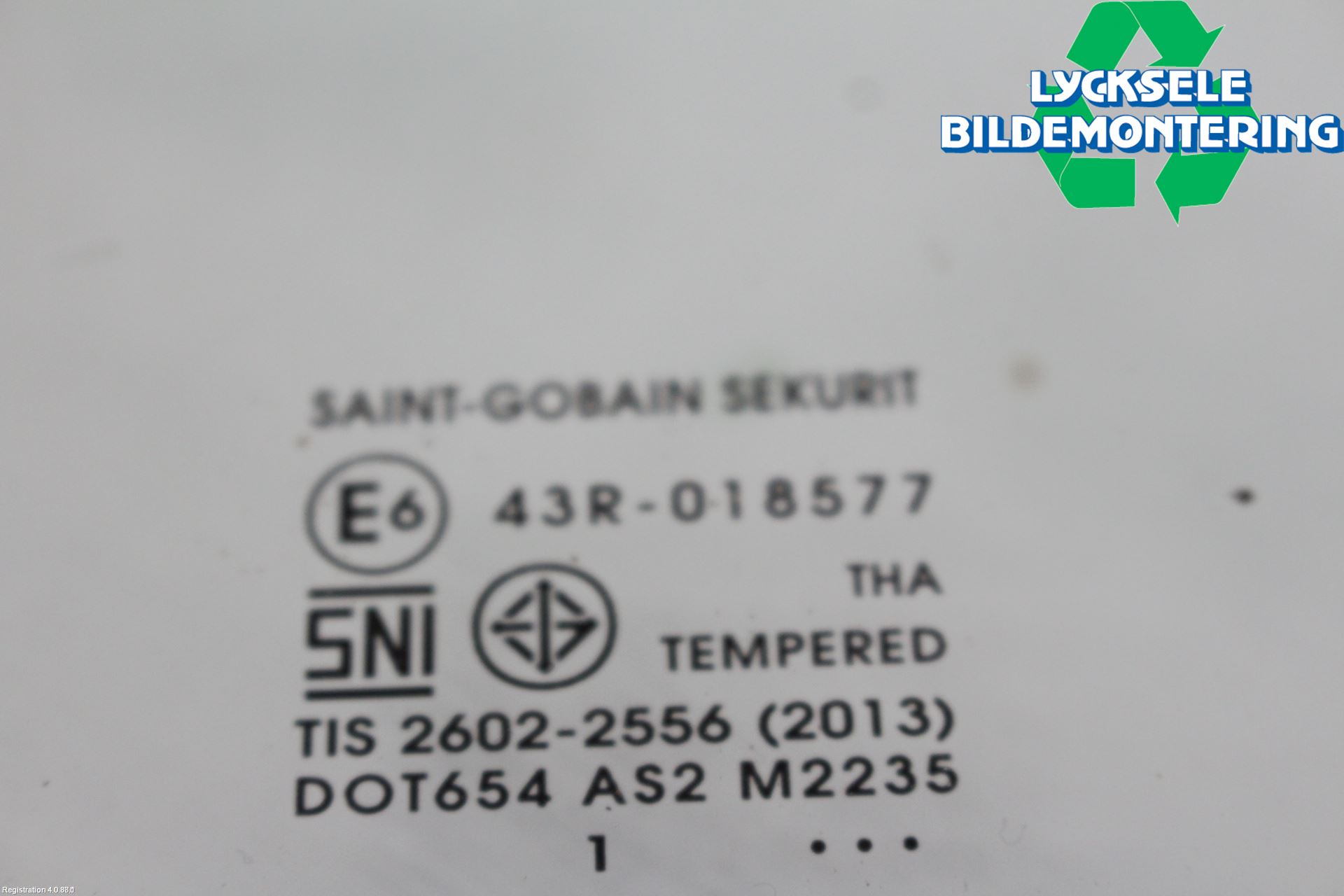 Isuzu D-MAX Dörruta Fram Höger