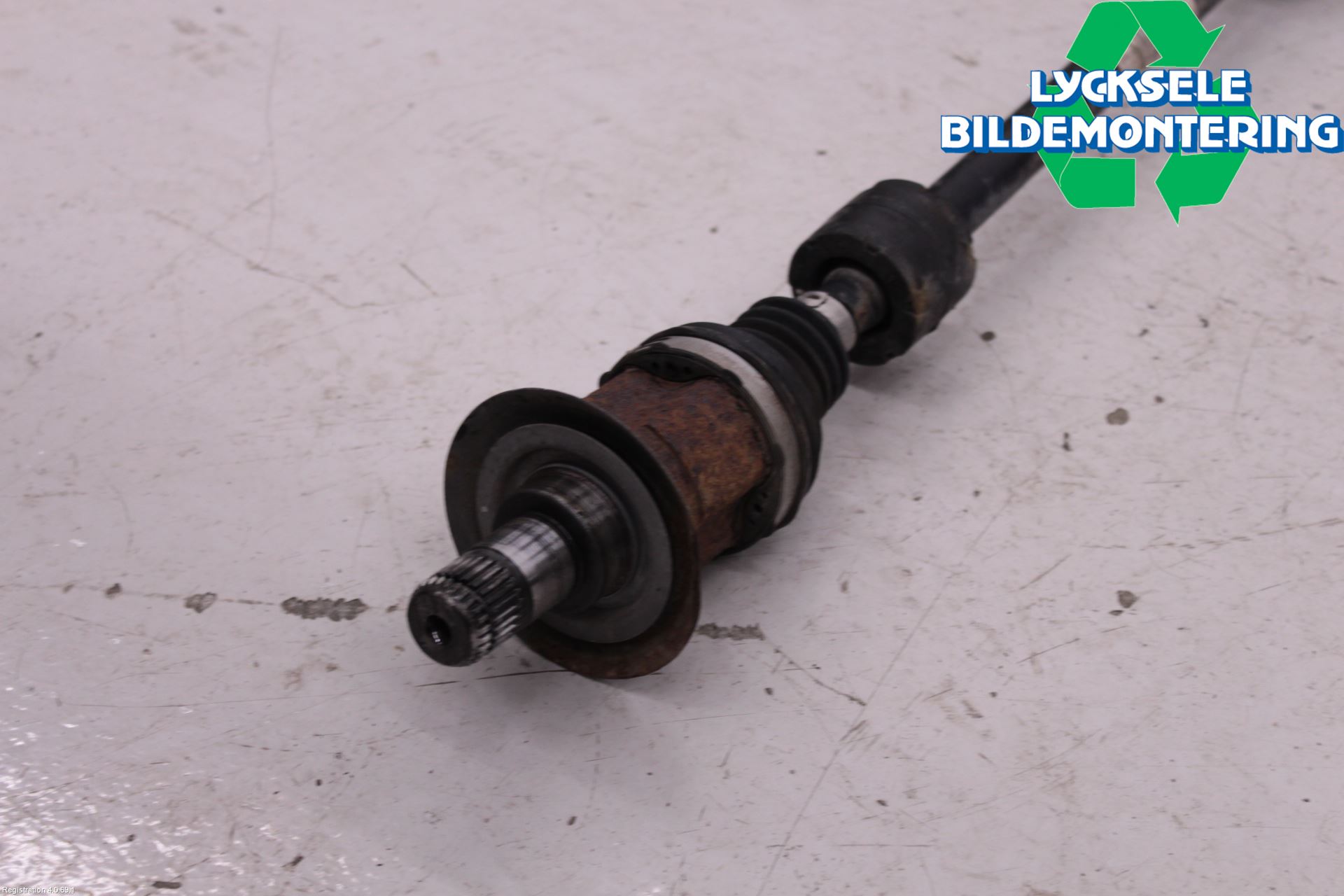 Mini COUPE R56 05-14 Drivaxel Bak Vänster