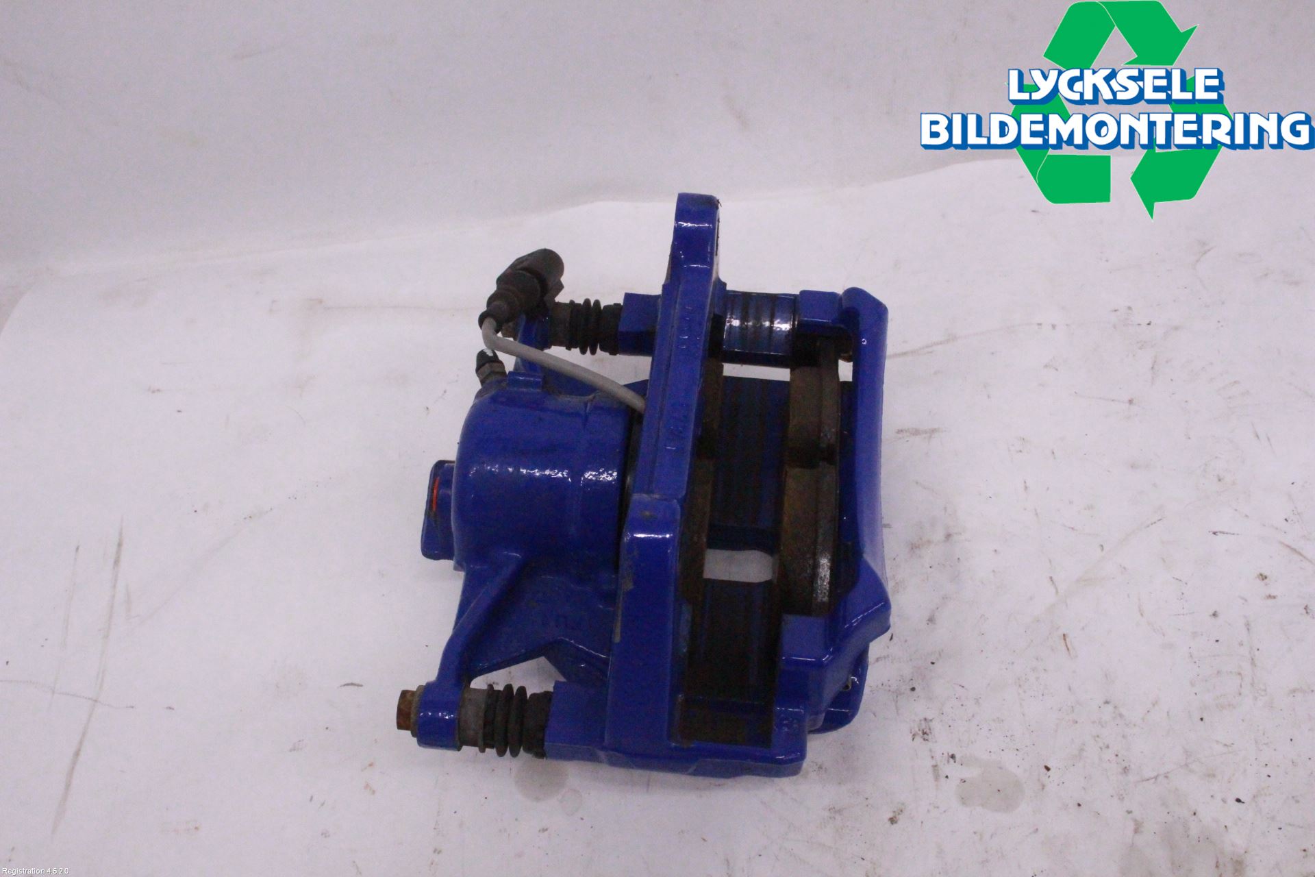 Volkswagen VW PASSAT 20-24 Bromsok Fram Höger