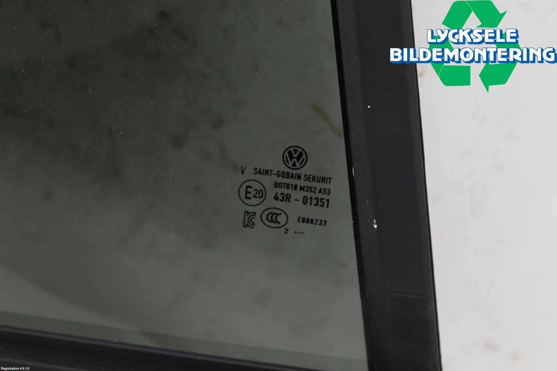 Volkswagen VW ID.4 21- Dörruta Bak Lilla Hö