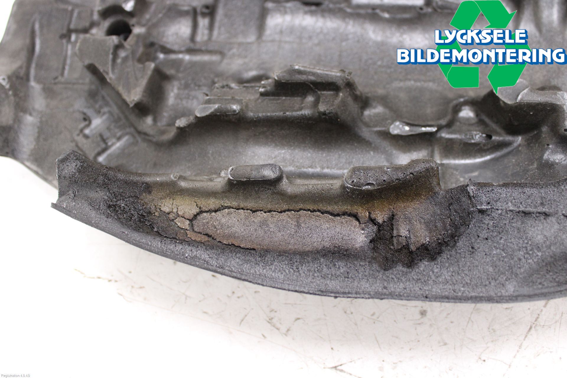 Volvo V60 19- Motorkåpa