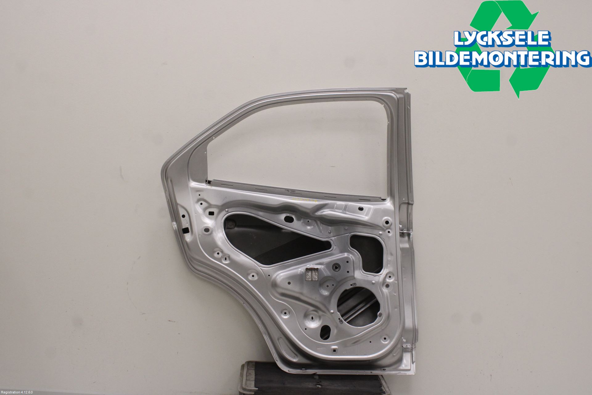 Ford KA+ 16-20 Dörr Bak Vänster