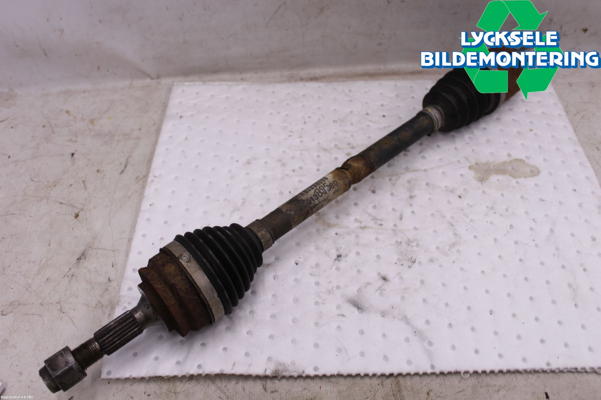 Citroen C3 10-17 Drivaxel Fram Vänster