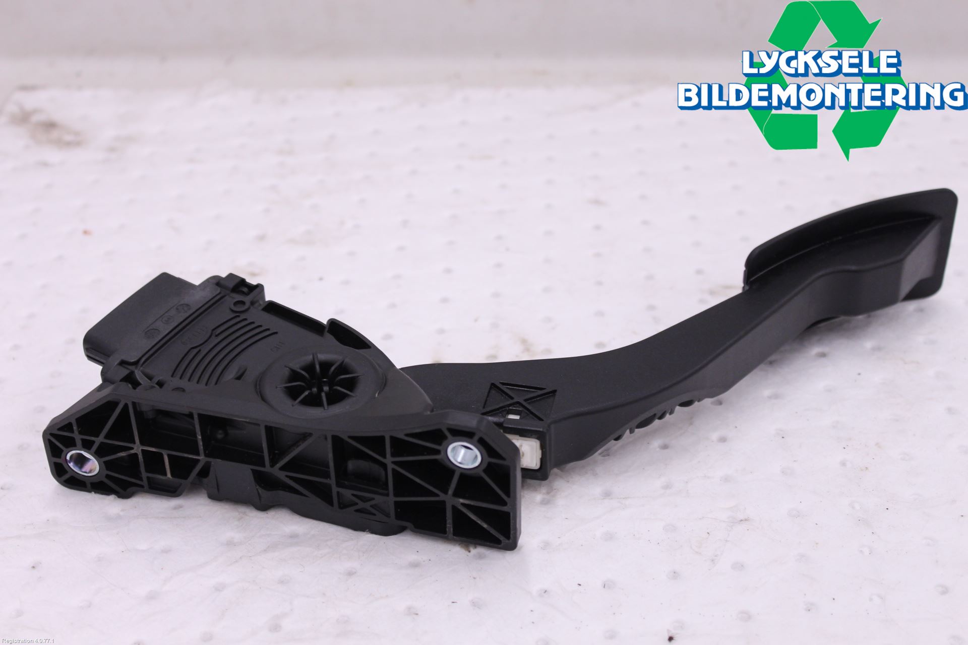 Mitsubishi L200 16-23 Gaspedal