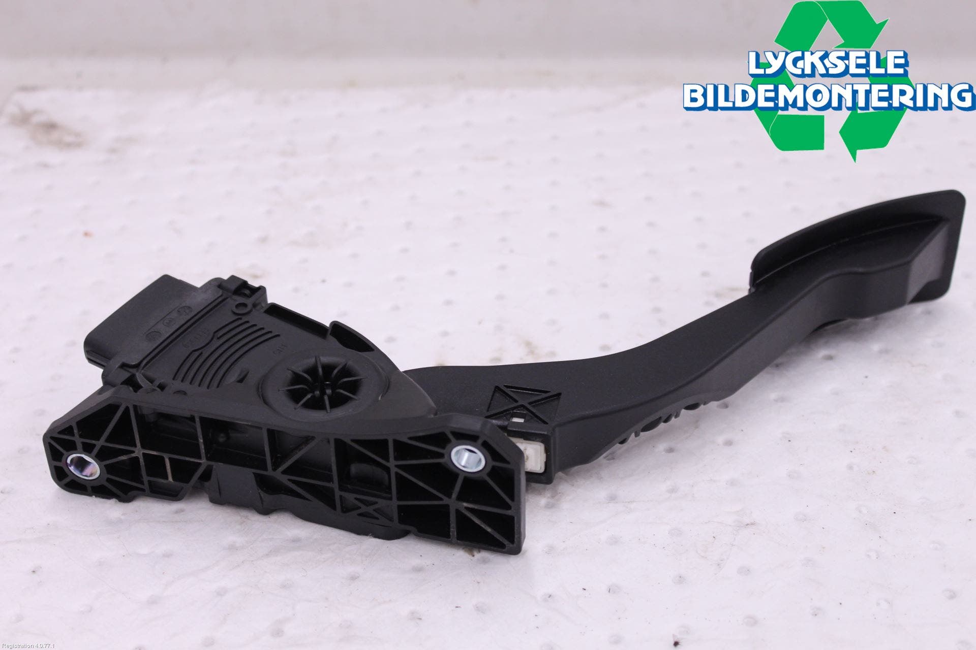 Mitsubishi L200 16-23 Gaspedal