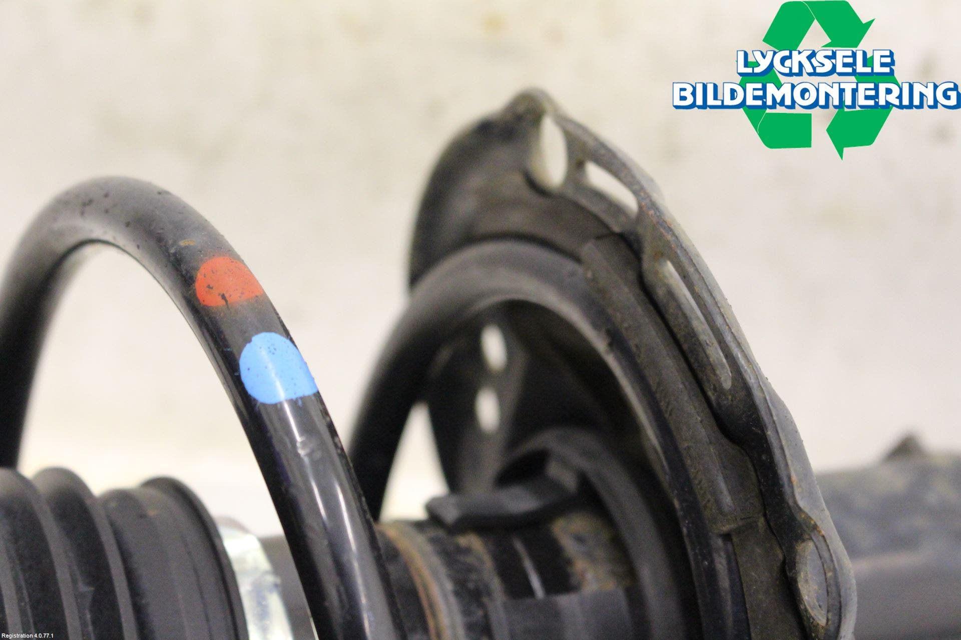 Volkswagen VW GOLF / E-GOLF VII 13-20 Fjäderben Fram Vä Hö