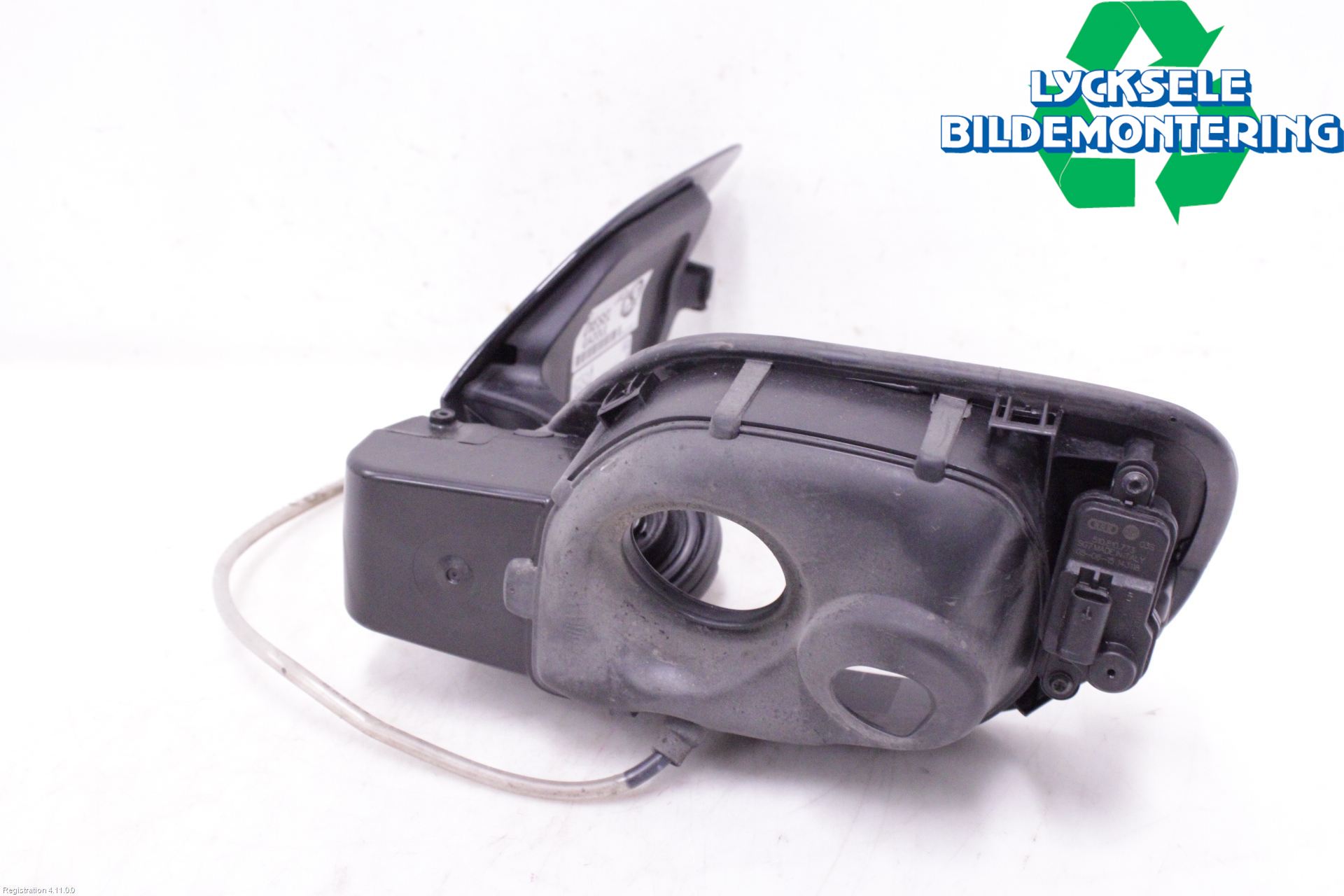 Volkswagen VW PASSAT 15-19 Tanklucka