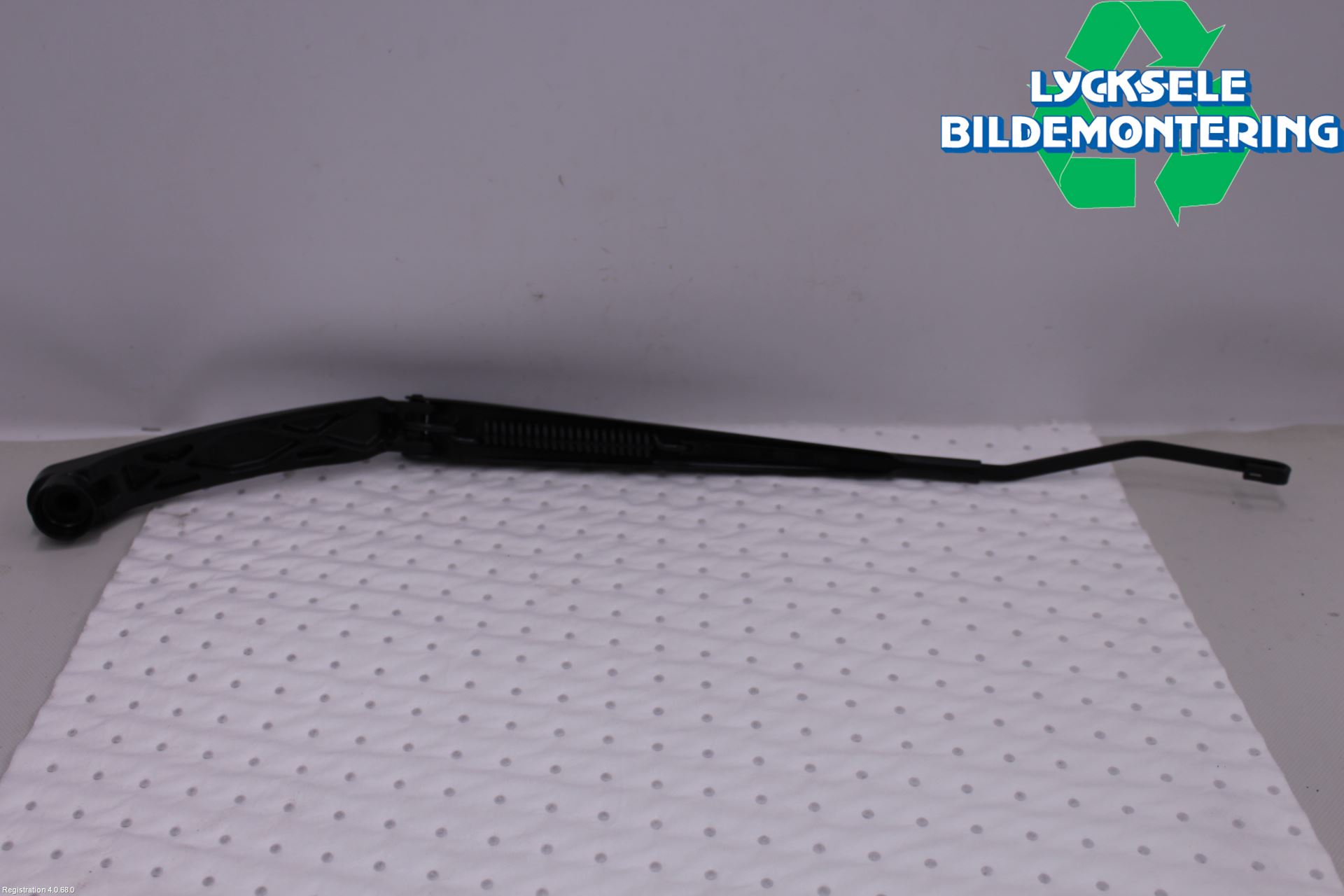 Subaru OUTBACK 15-20 Torkararm Armar Vindruta