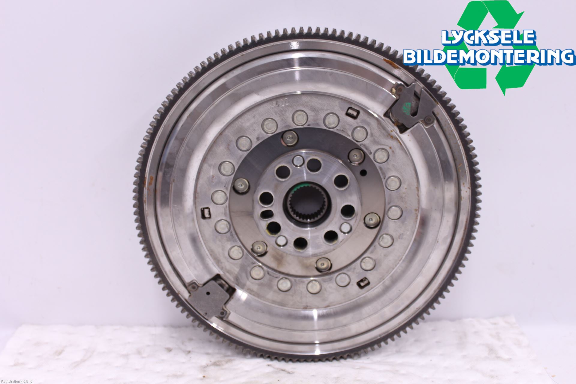 Mini ONE/COOPER 5DR F55 14-24 Svänghjul Aut