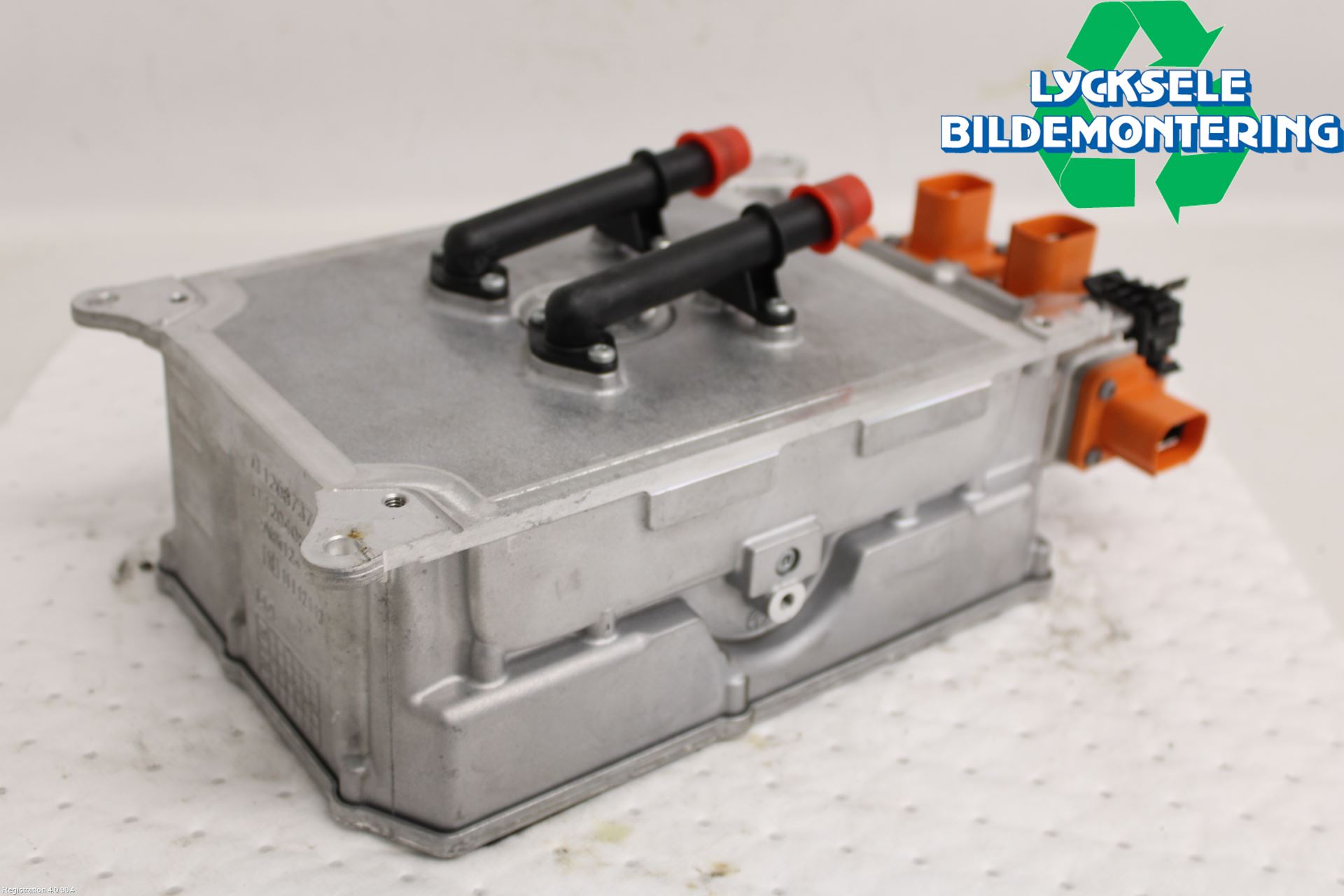 Skoda SUPERB 16-24 Batteriladdare Högspänning