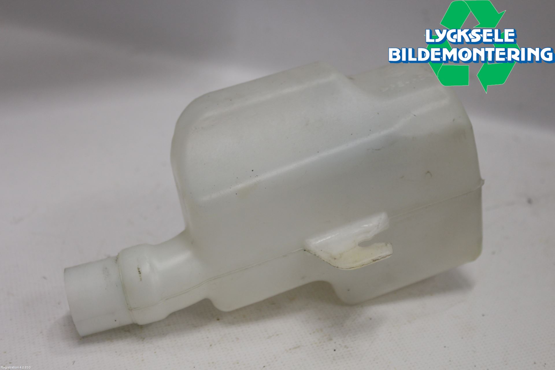 Peugeot 308 14-21 Spolartank Påfyllningsrör