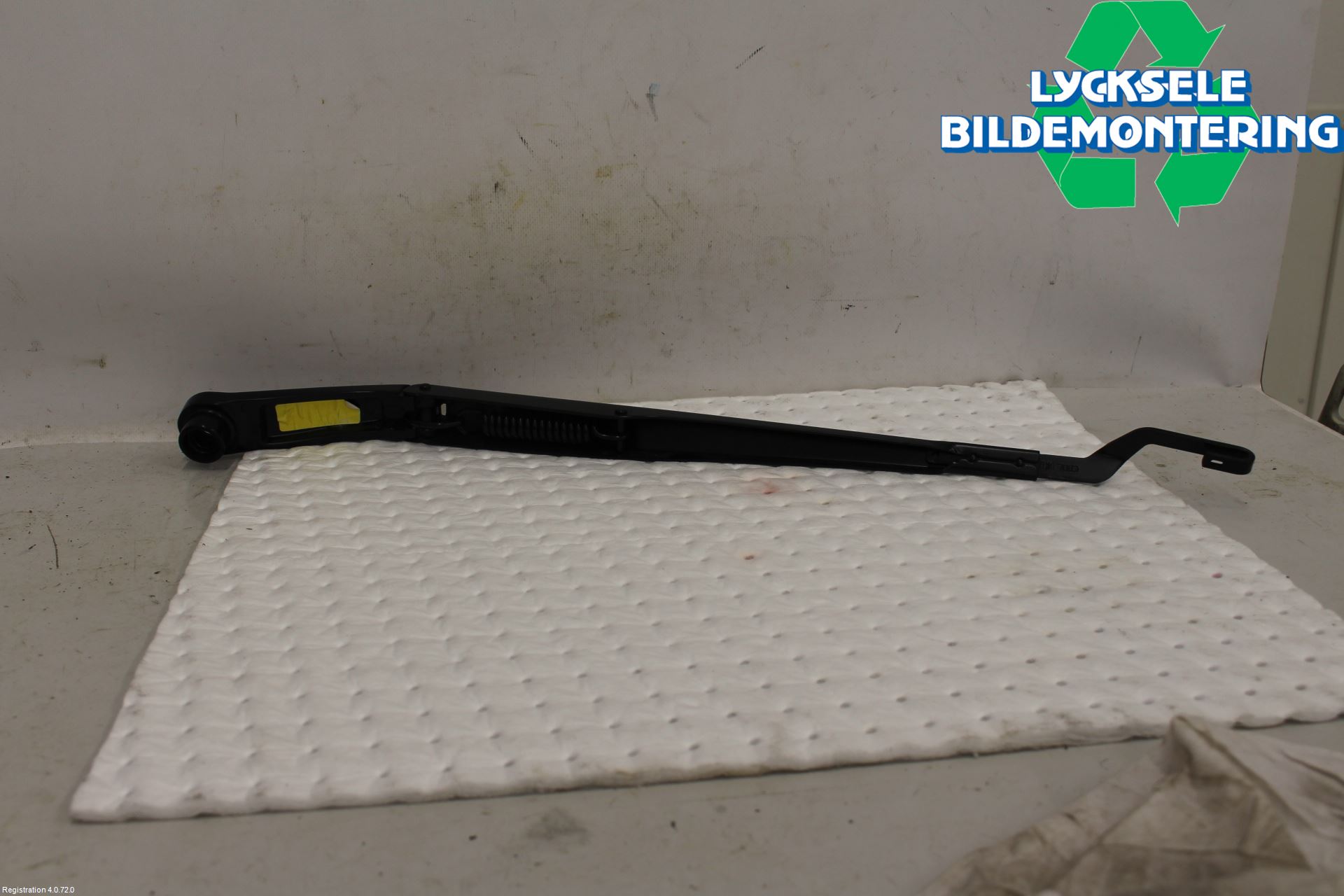 Kia CEED/CEED SW 19- Torkararm Armar Vindruta