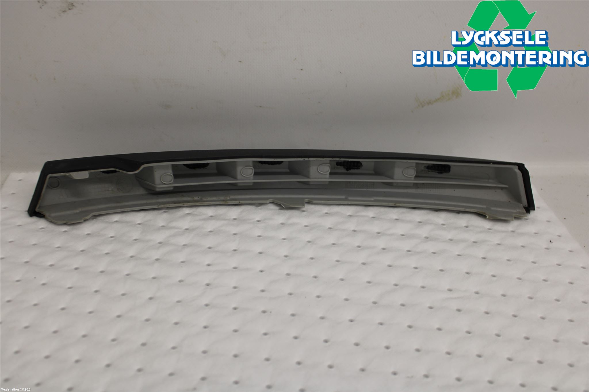 Skoda OCTAVIA (5E) 13-20 Stötfångarlist Fram