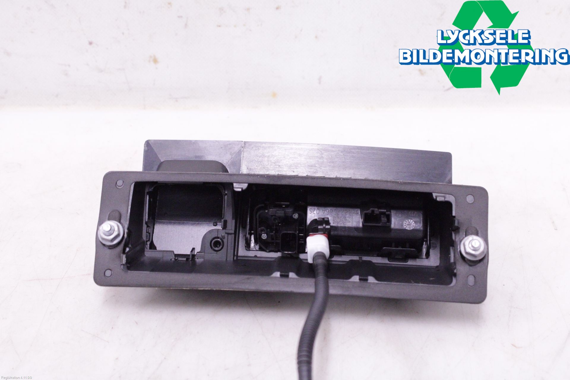 Audi Q4 E-TRON FZ 22- Bakluckehandtag