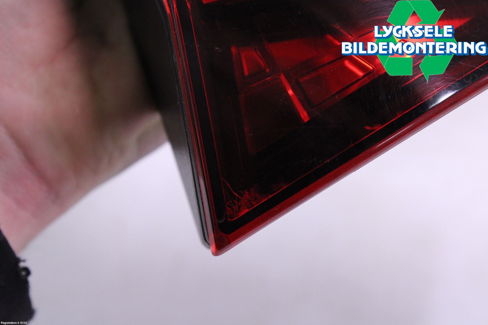 Skoda SUPERB 16-24 Bakljus Lucka Vä